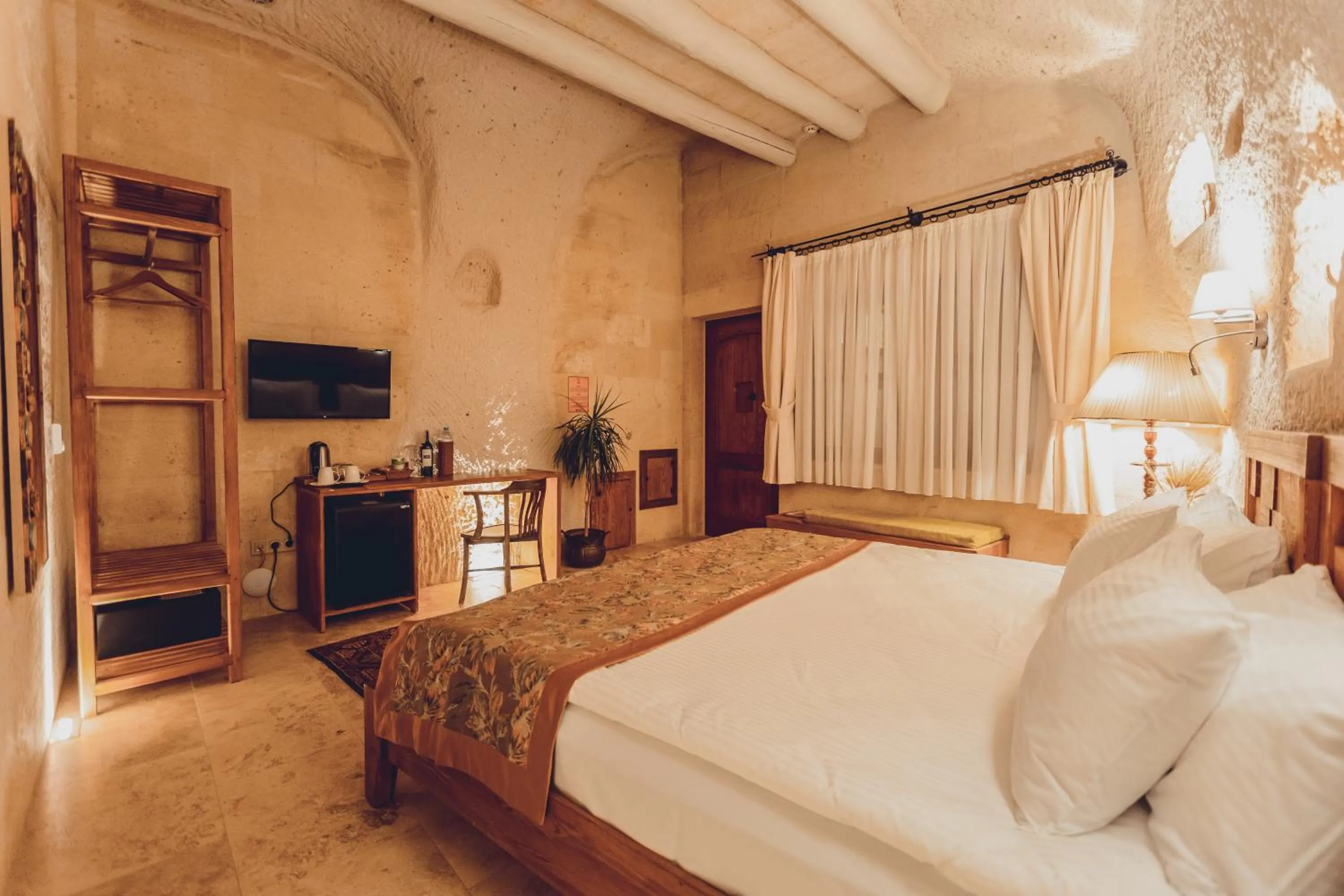 Photo of the whole room, Bed in Peristyle Cave Cappadocia- Special Class