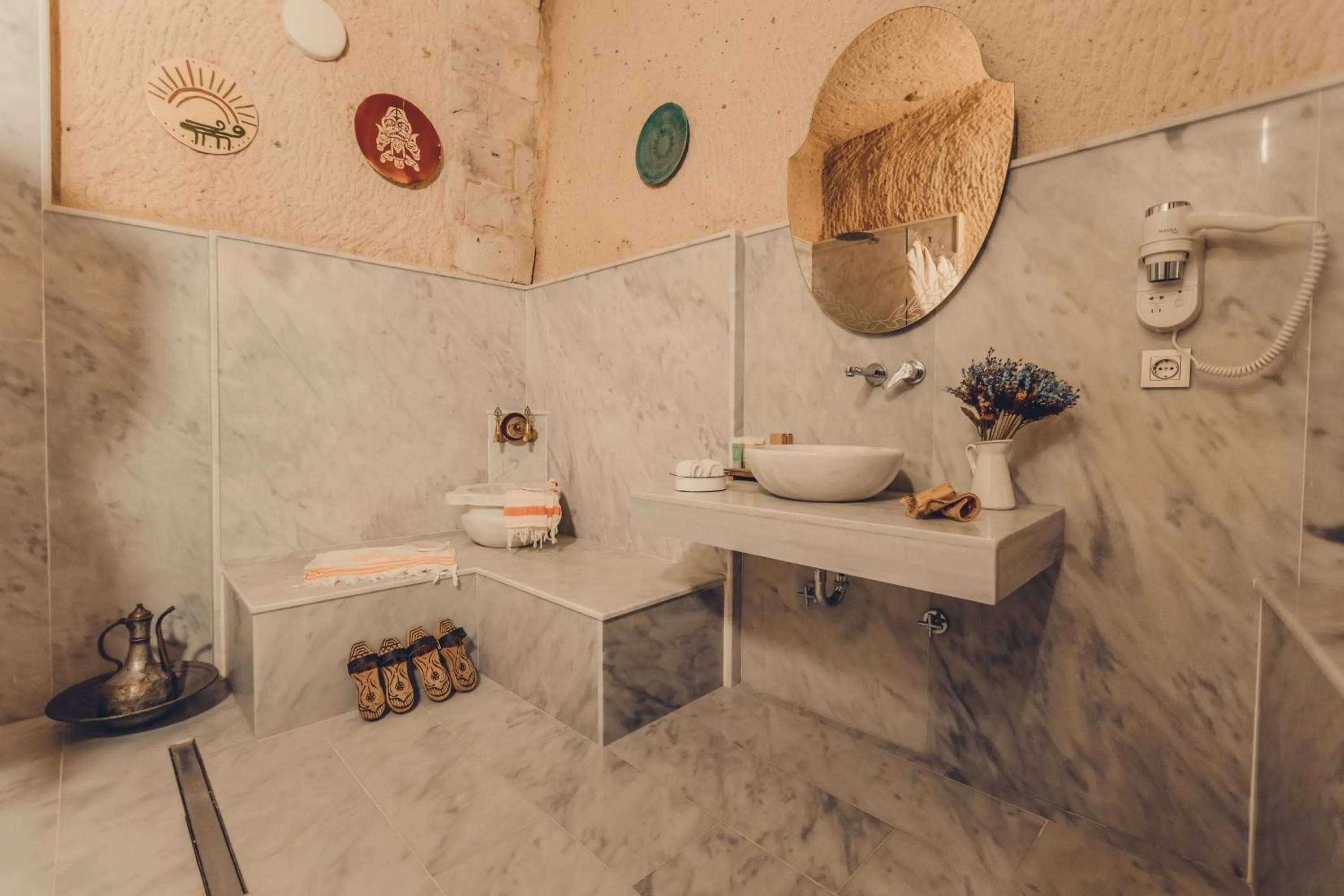 Public Bath in Peristyle Cave Cappadocia- Special Class