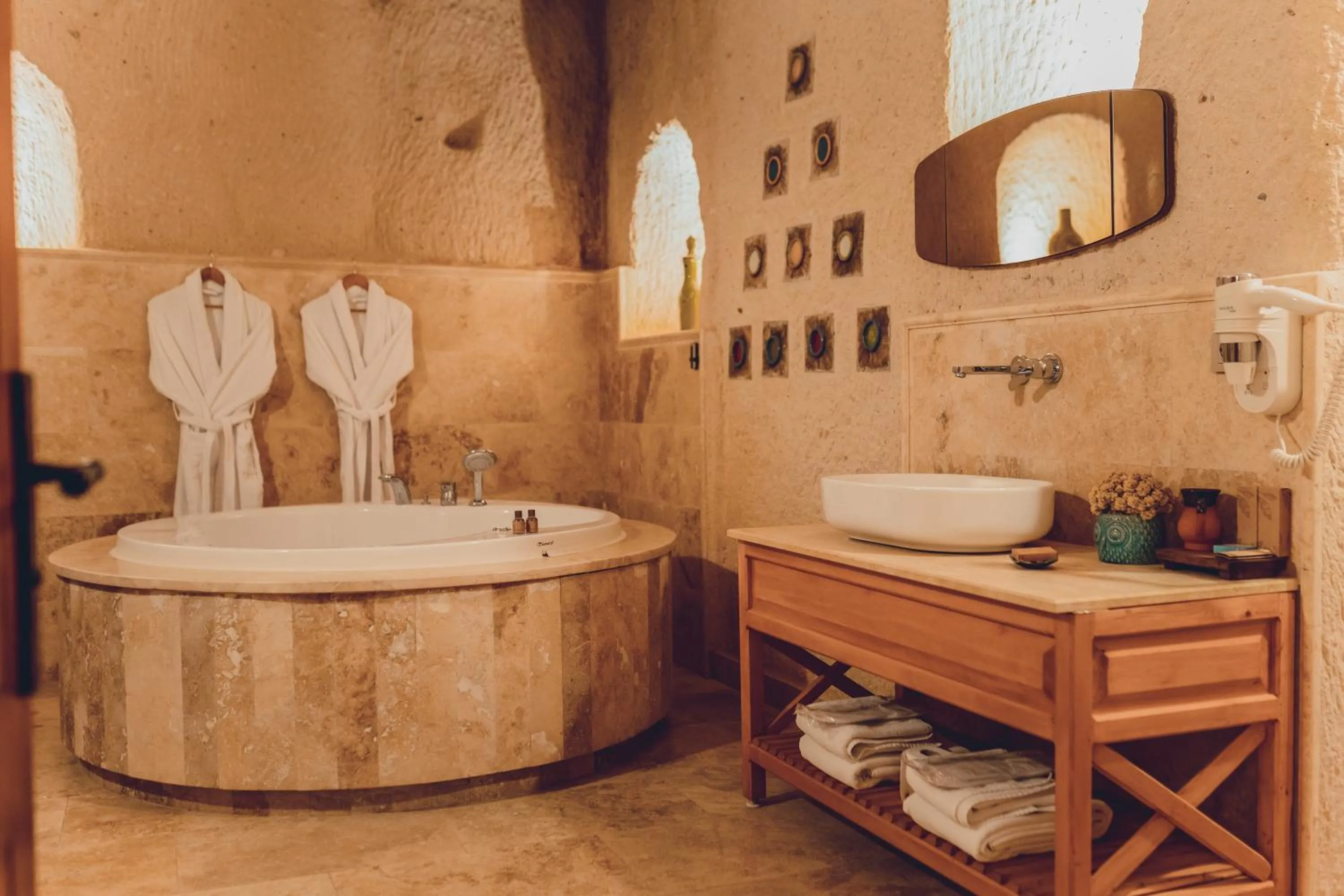 Bathroom in Peristyle Cave Cappadocia- Special Class