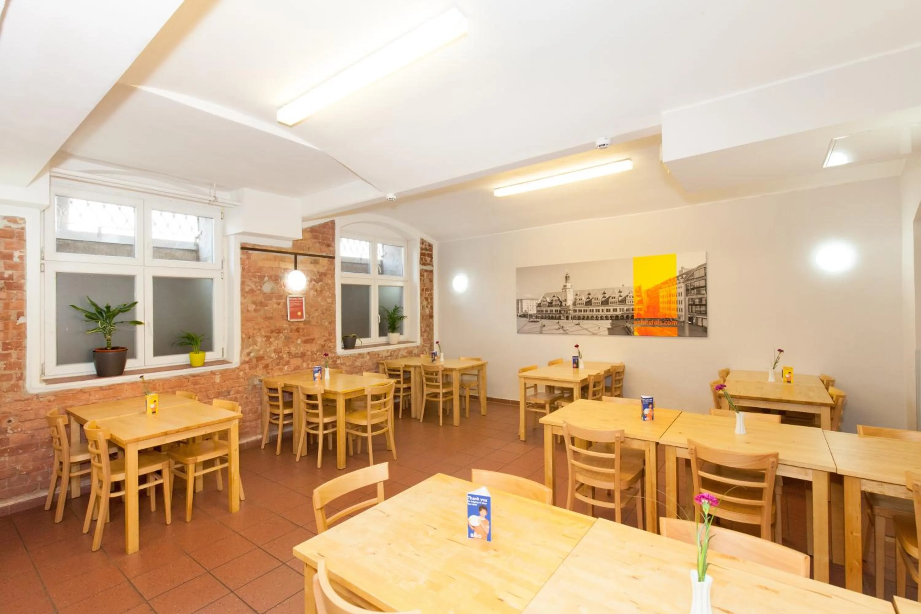 Restaurant/places to eat in a&o Leipzig Hauptbahnhof