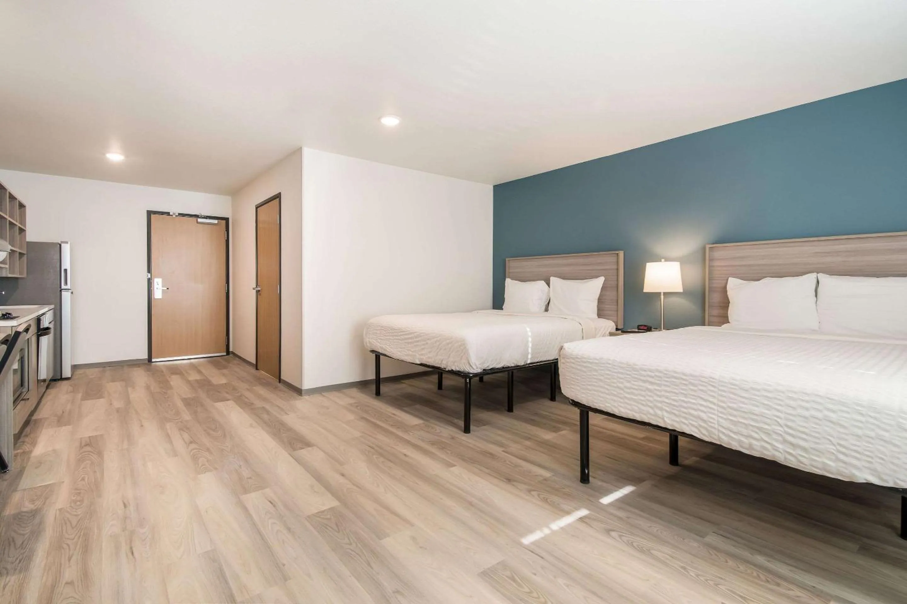 Photo of the whole room, Bed in WoodSpring Suites Portland Vancouver