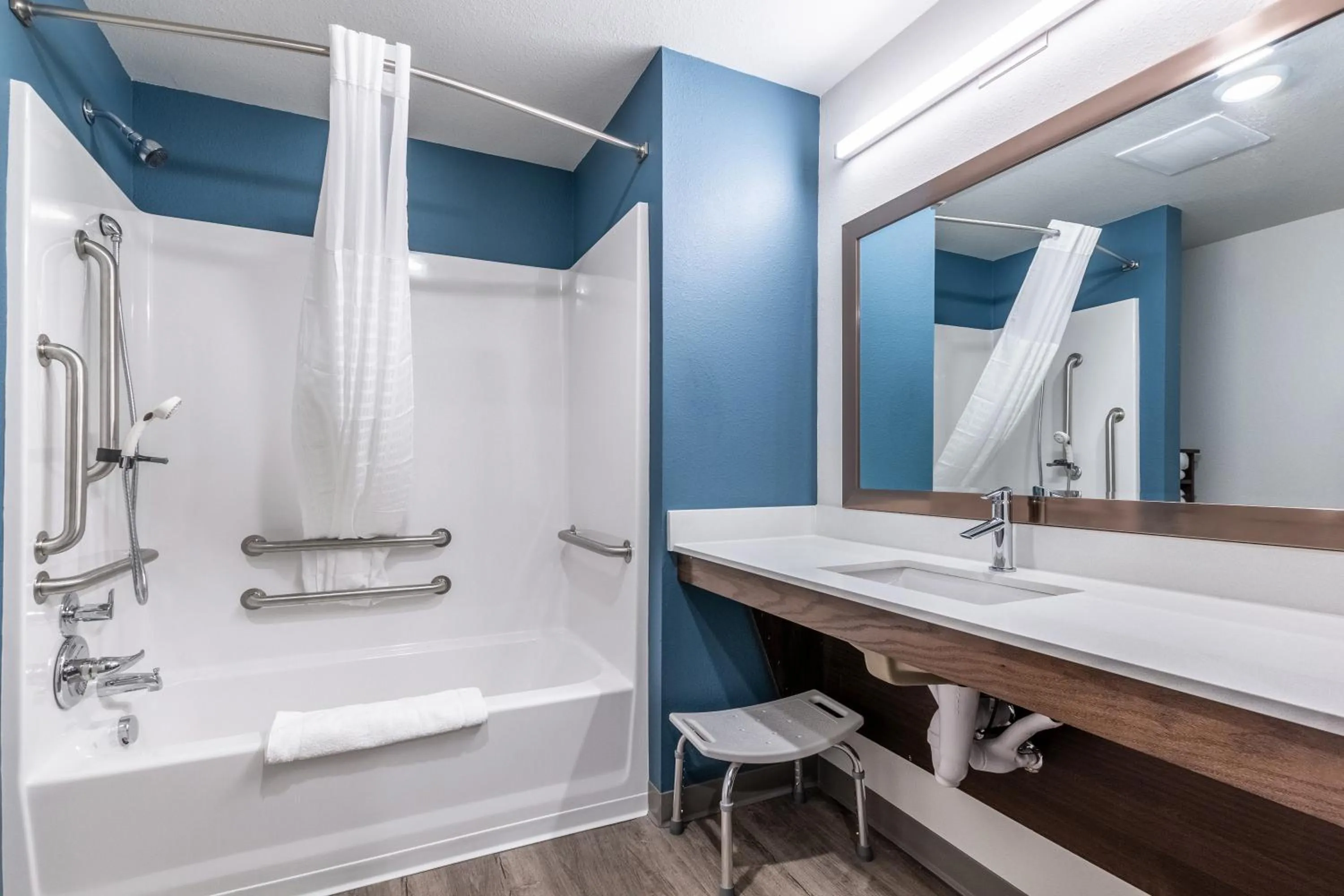 Bathroom in WoodSpring Suites Gurnee - Chicago