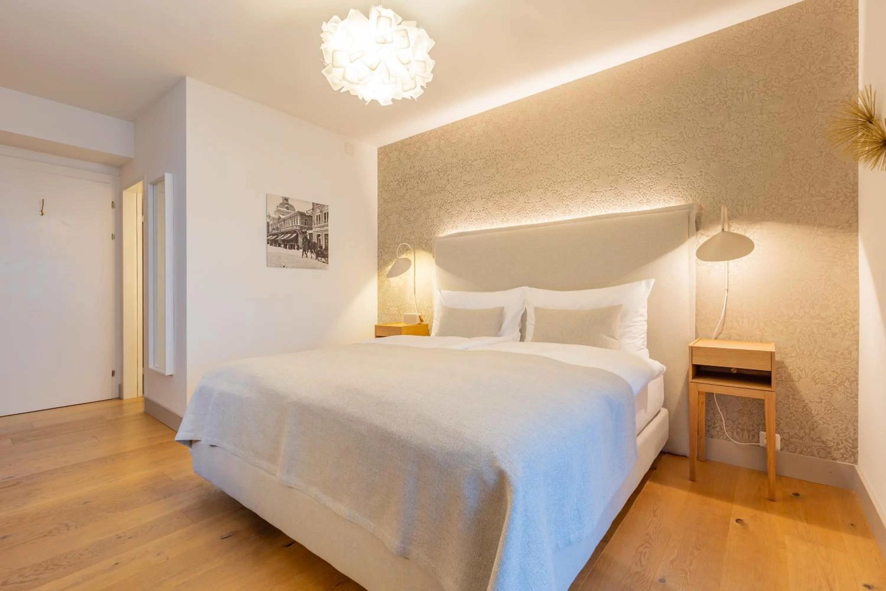 Photo of the whole room, Bed in Hotel Edelweiss