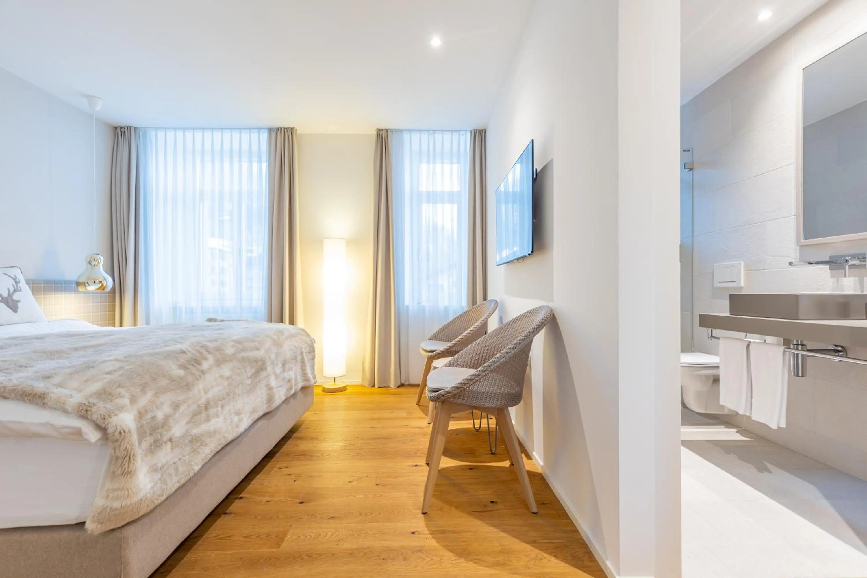 Photo of the whole room, Bed in Hotel Edelweiss