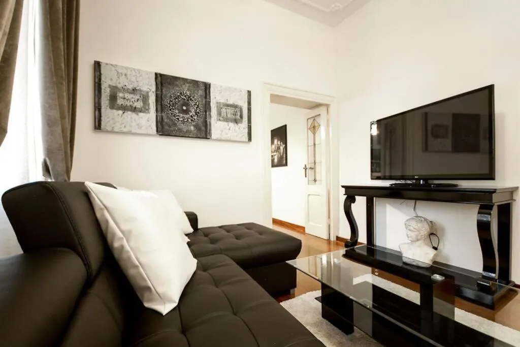 TV and multimedia in Banchi - Classic apartment between Navona and Campo dei Fiori