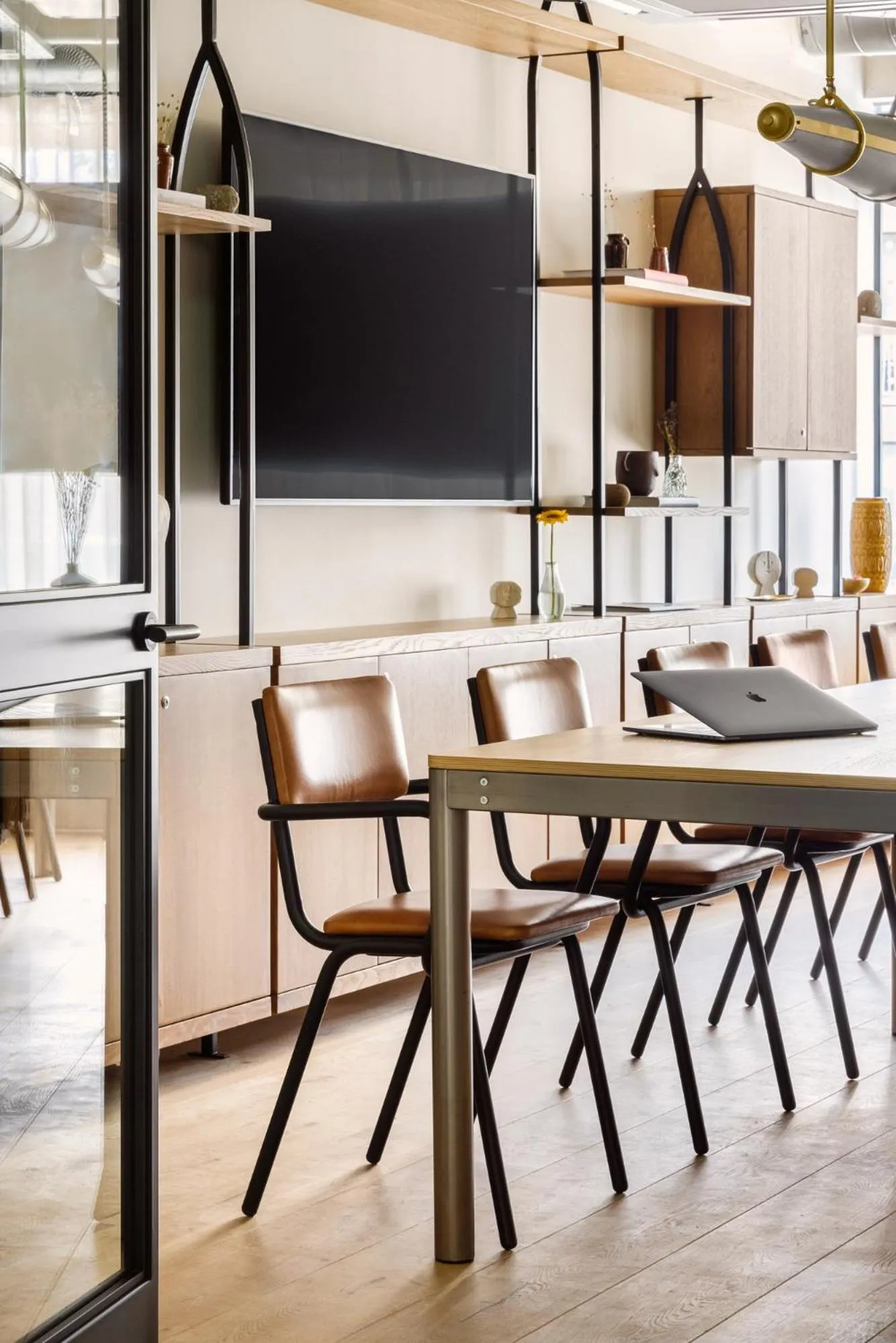 TV and multimedia in Hyatt Centric Cambridge