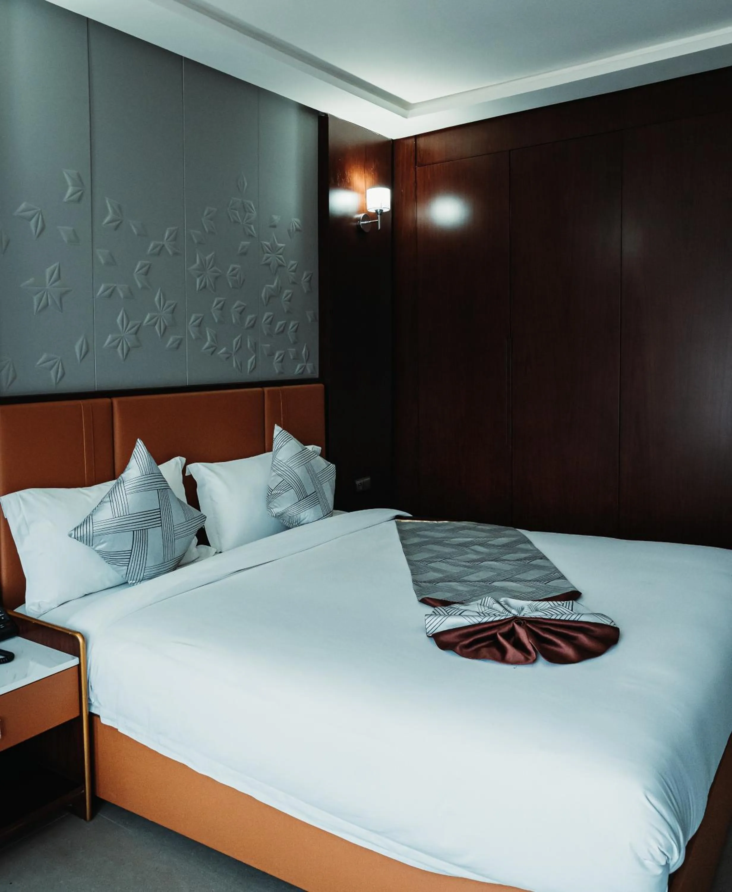 Bed in Waves Aqua Resort