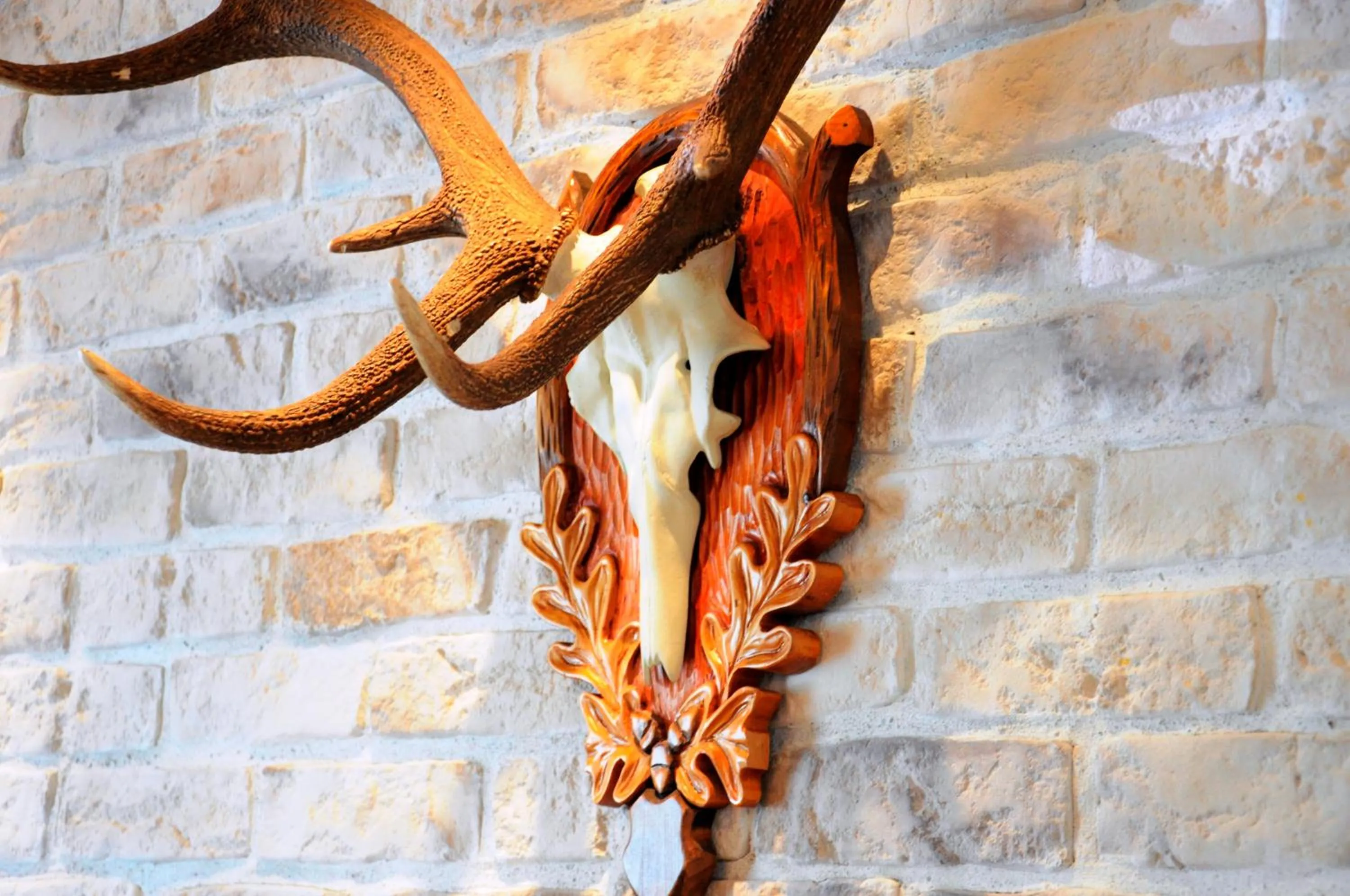 Decorative detail in Hotel Tenne