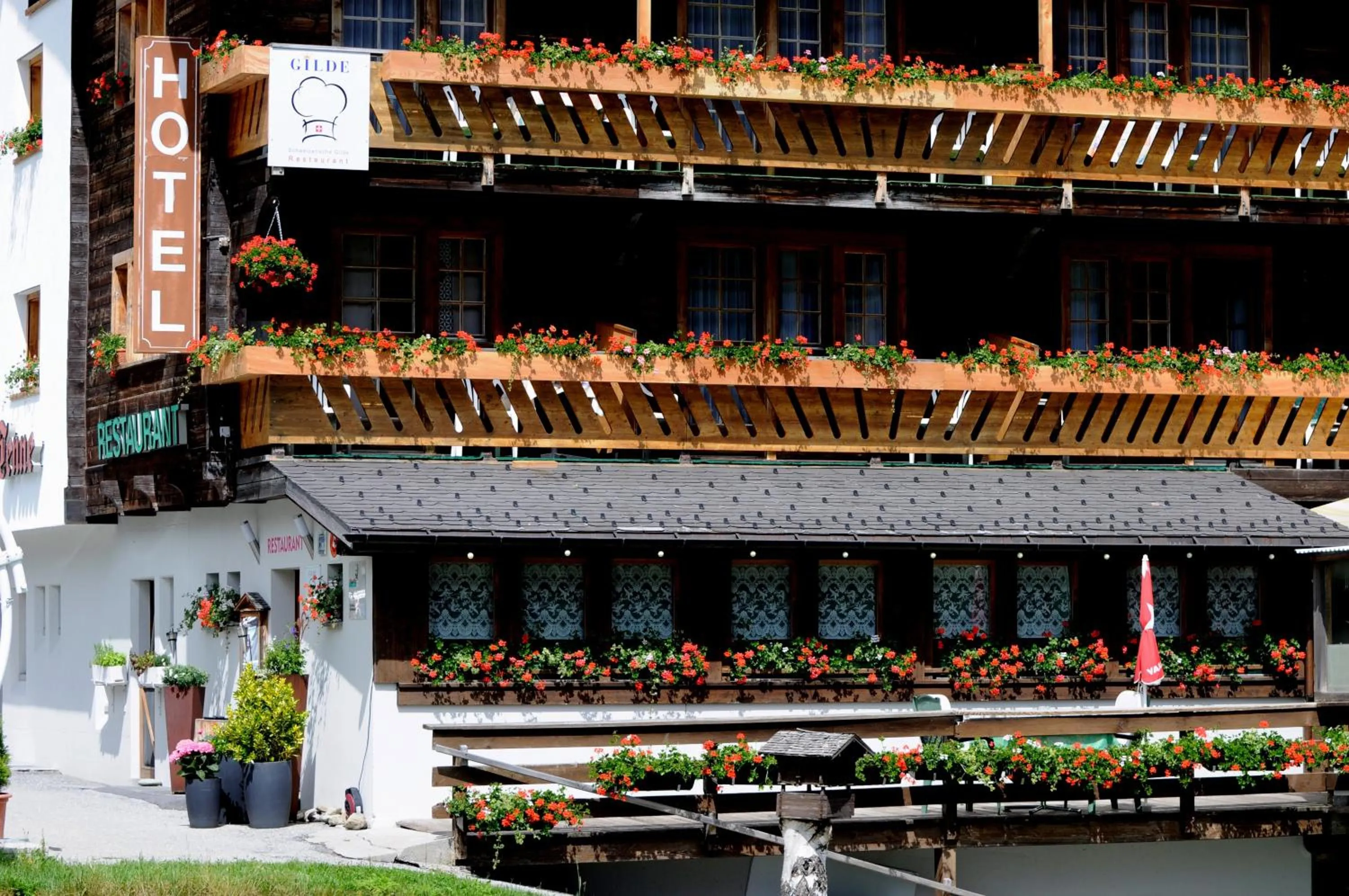 Facade/entrance in Hotel Tenne