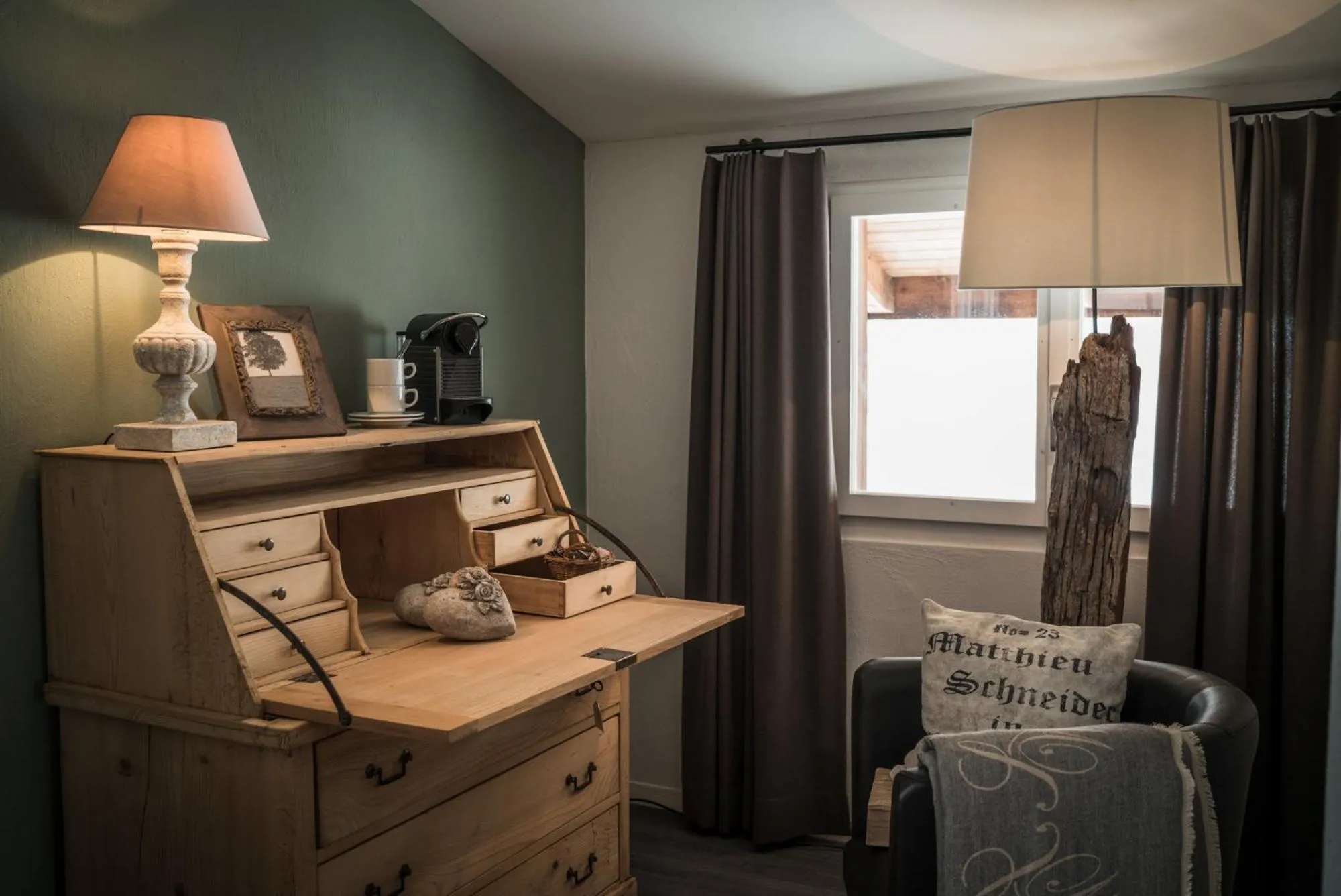 Photo of the whole room in Hotel-Restaurant Burgseeli