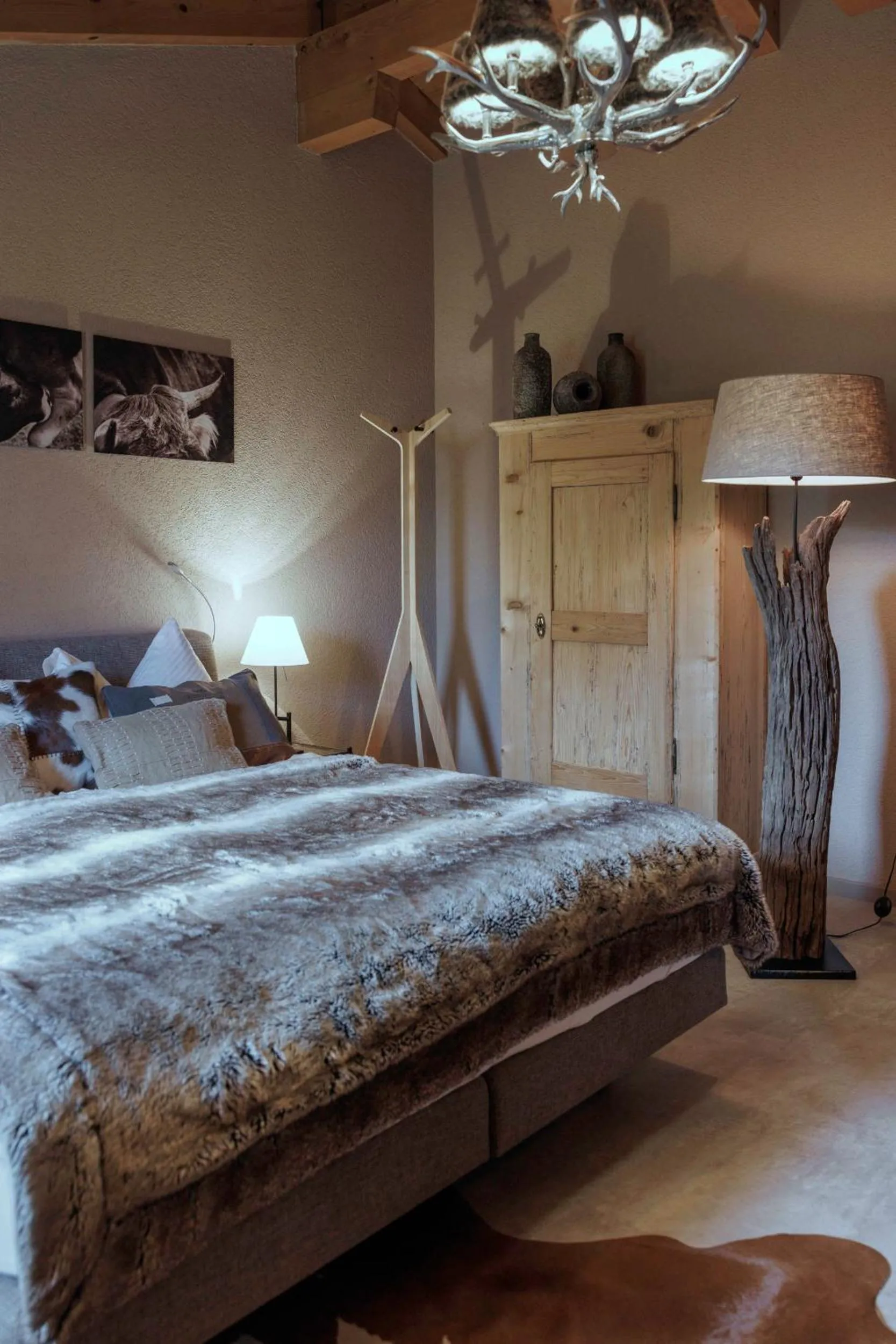 Bed in Hotel-Restaurant Burgseeli