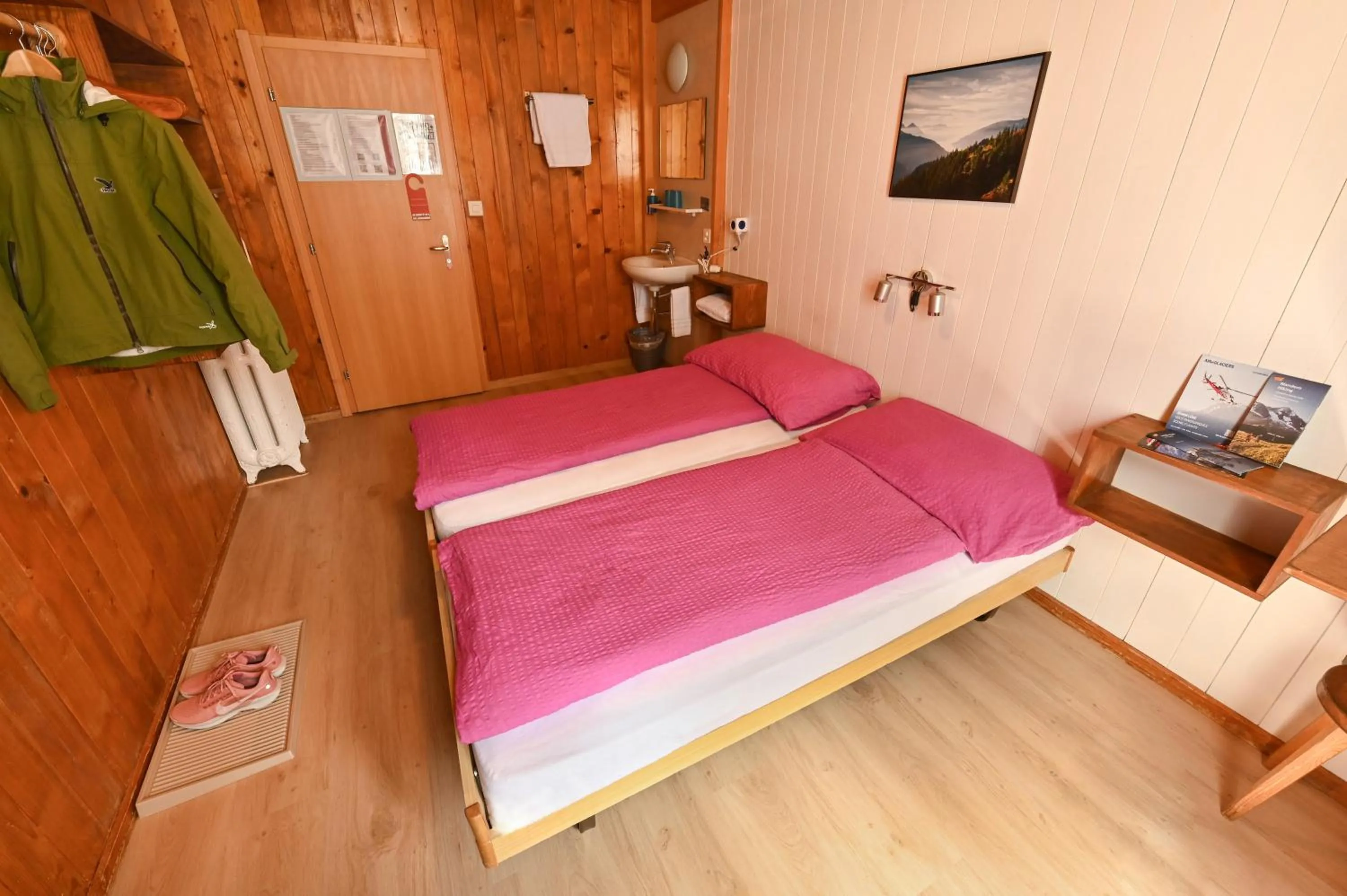Bed in Hotel Alpenblick