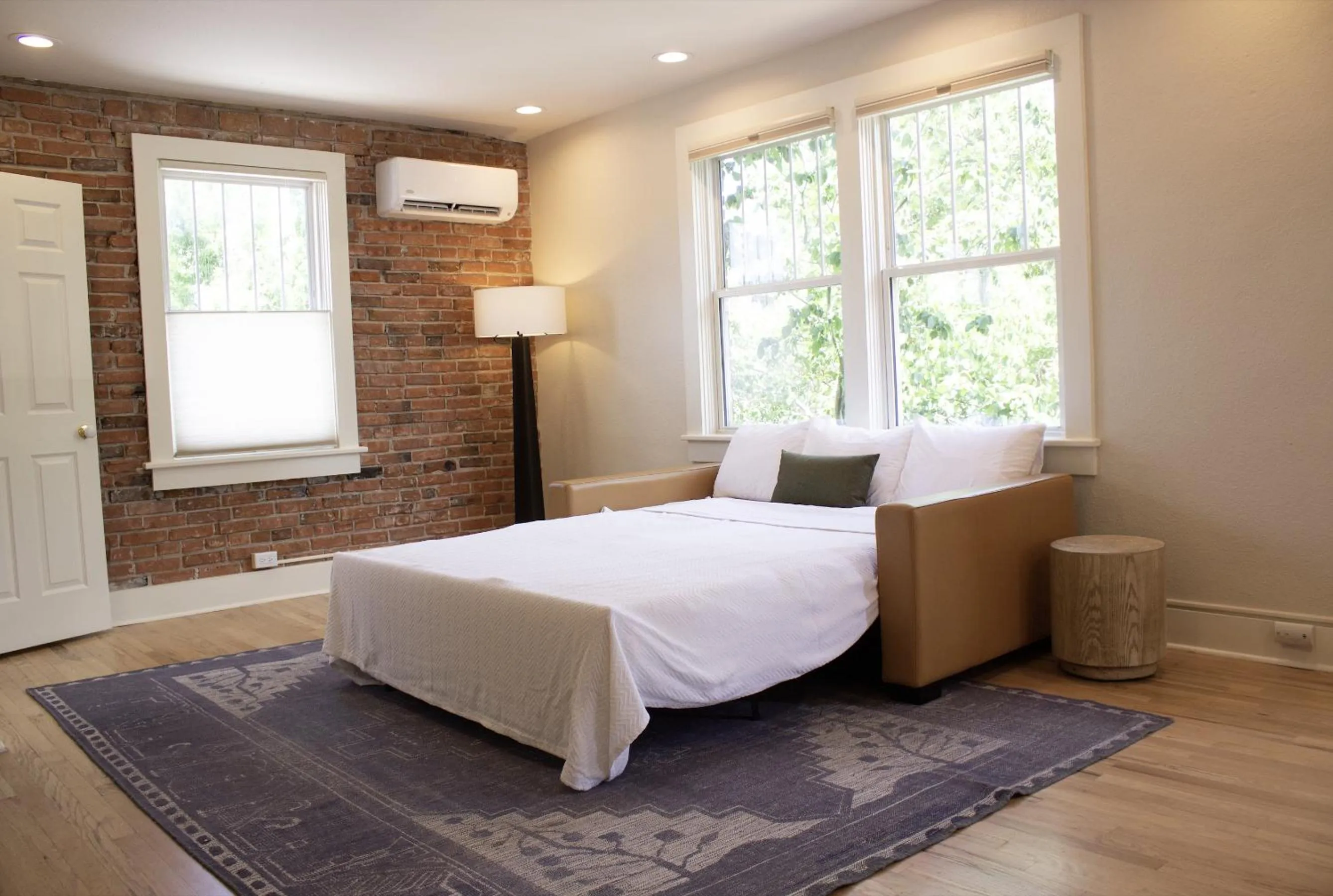 Bedroom, Bed in Leland House Suites of Durango