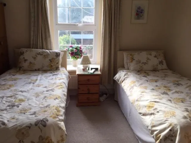 Photo of the whole room, Bed in The Nurseries Bed and Breakfast Fairford