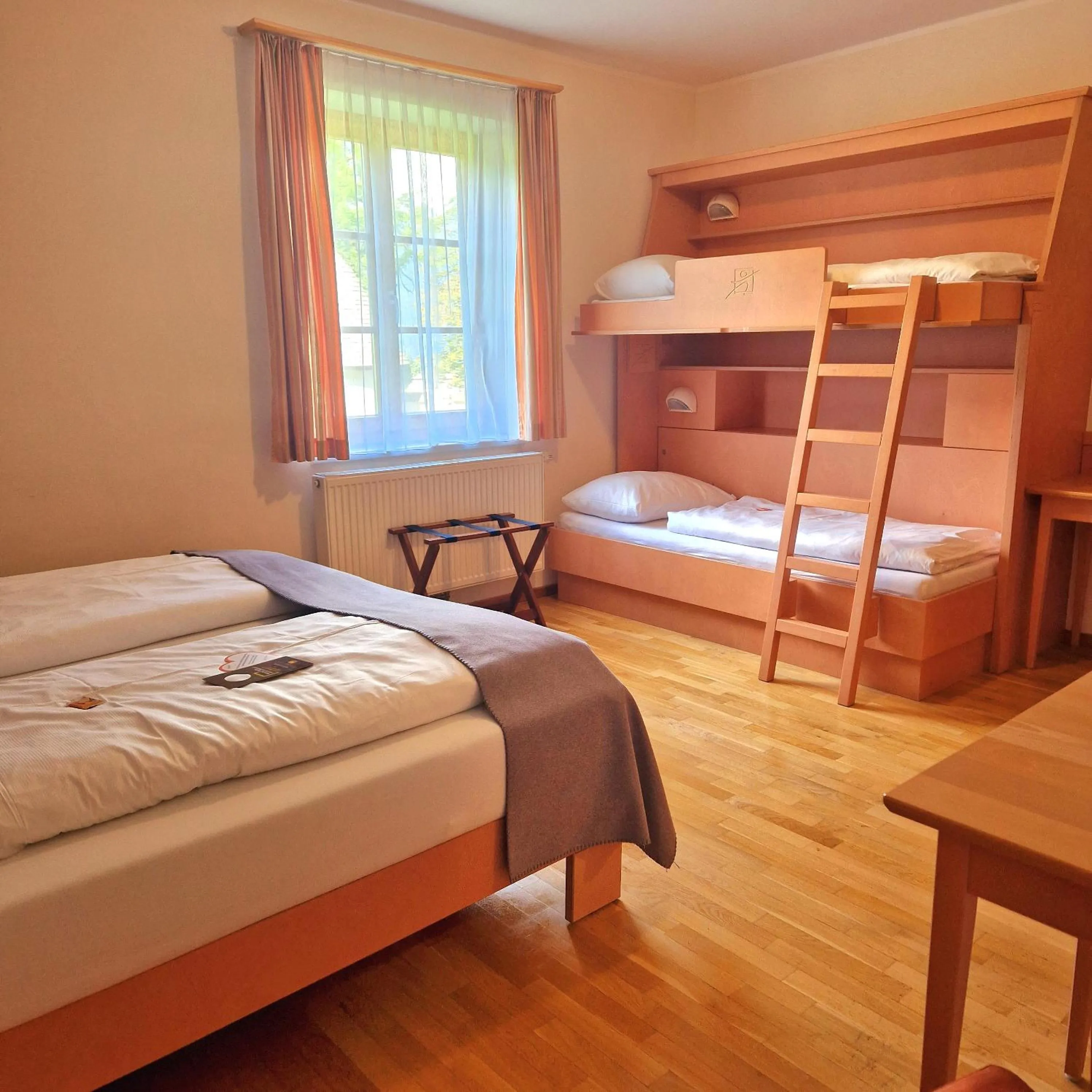 Bed in JUFA Hotel Schloss Röthelstein