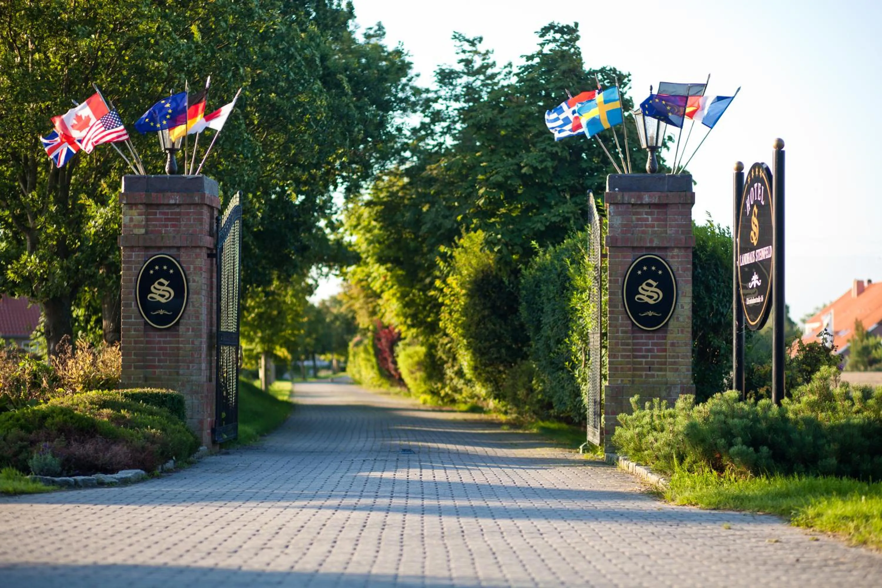 Facade/entrance in Hotel Landhaus Steinfeld