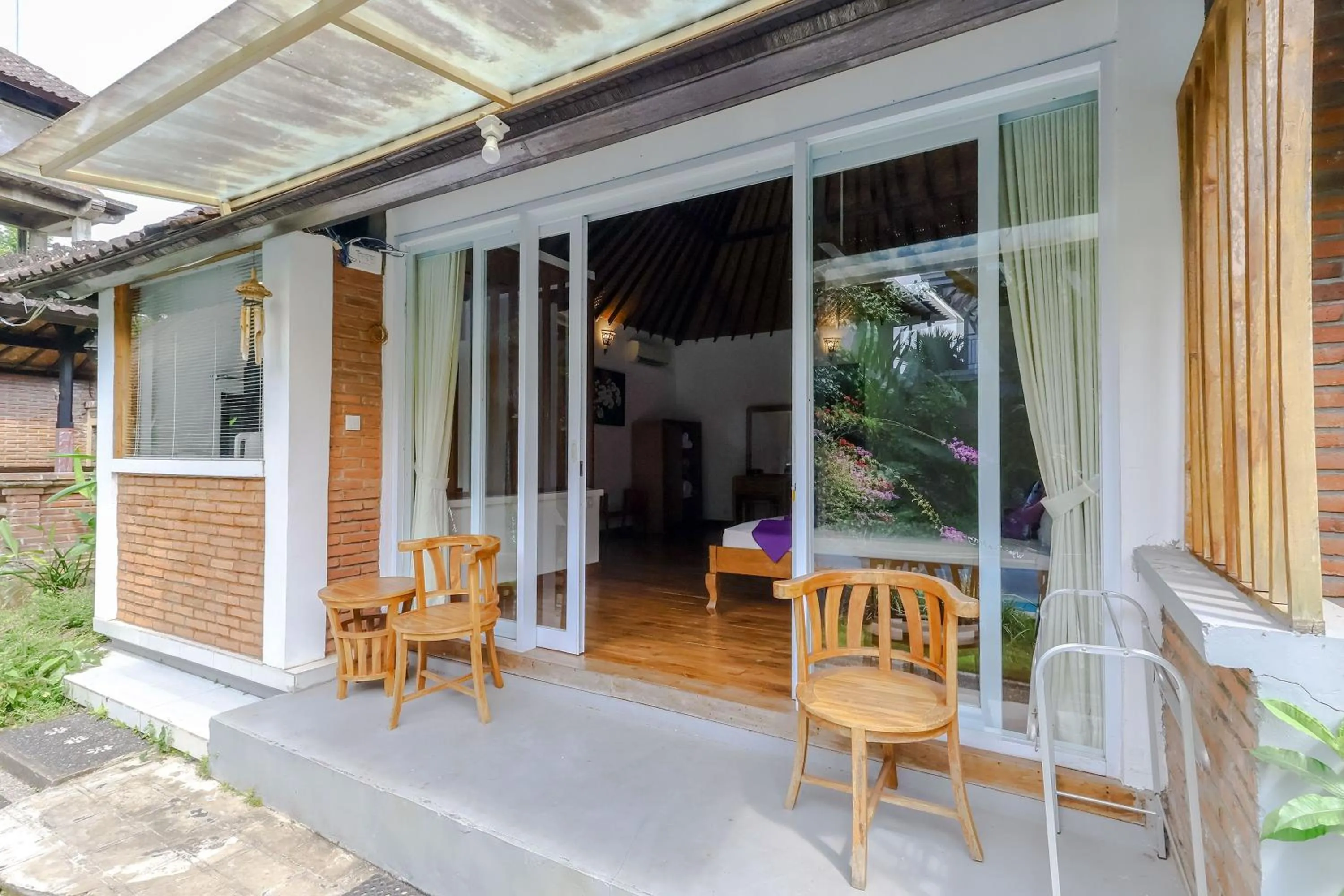 Patio in Taman Lituhayu Cottages Ubud