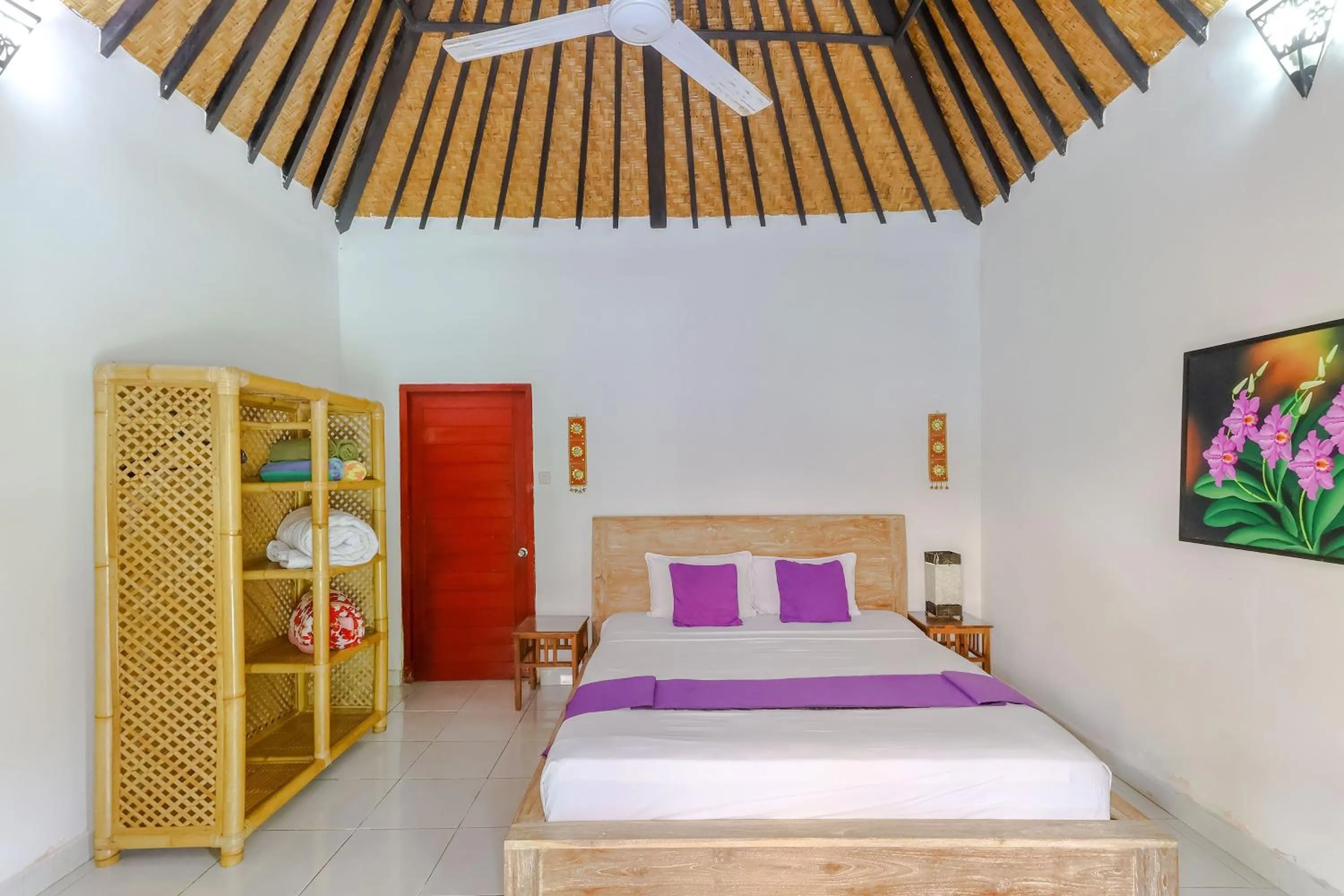 Bedroom, Bed in Taman Lituhayu Cottages Ubud