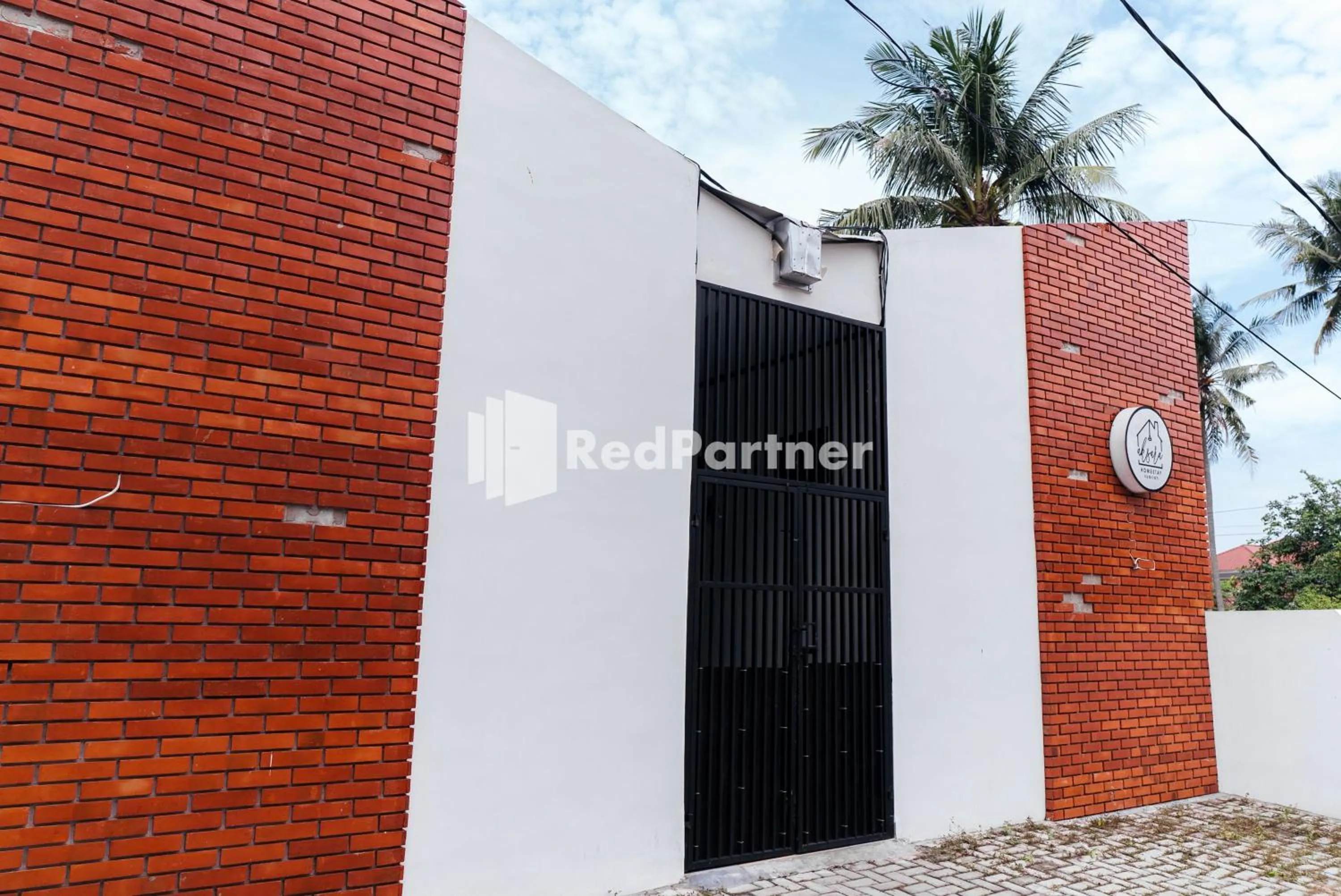 Property building in Aksara Homestay Syariah Mitra RedDoorz