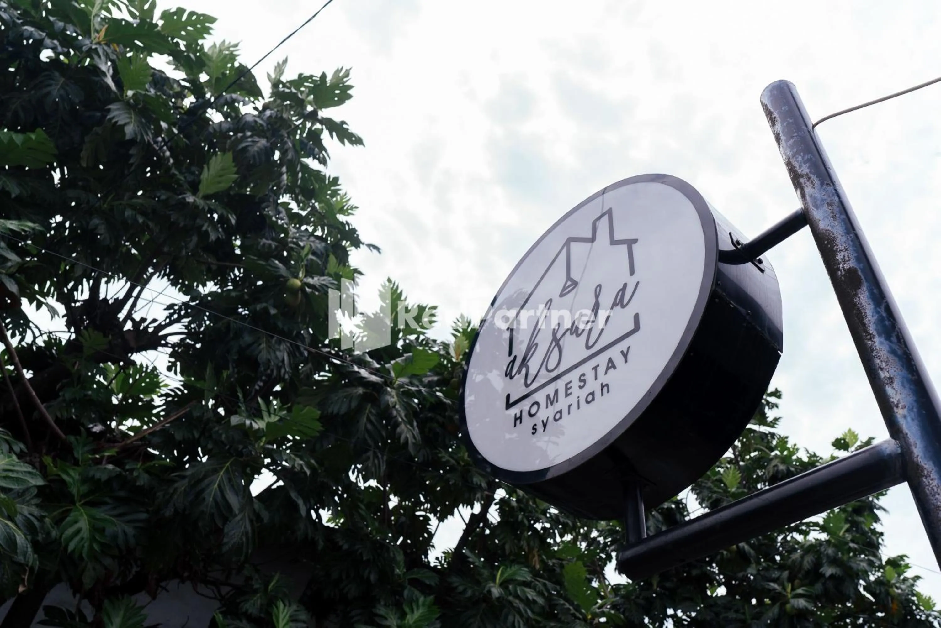 Property logo or sign in Aksara Homestay Syariah Mitra RedDoorz