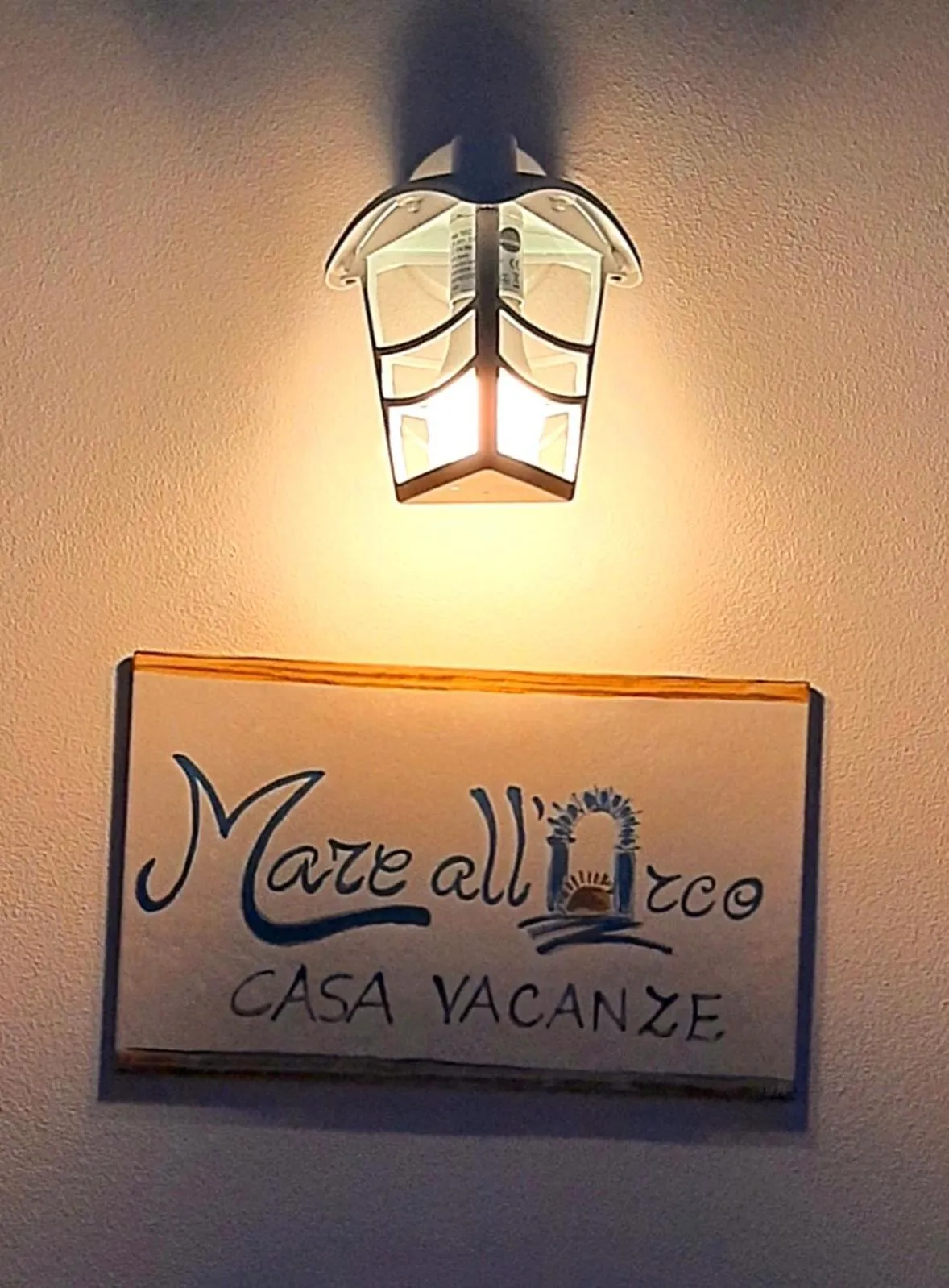 Property logo or sign in Mare all'Arco Casa Vacanze