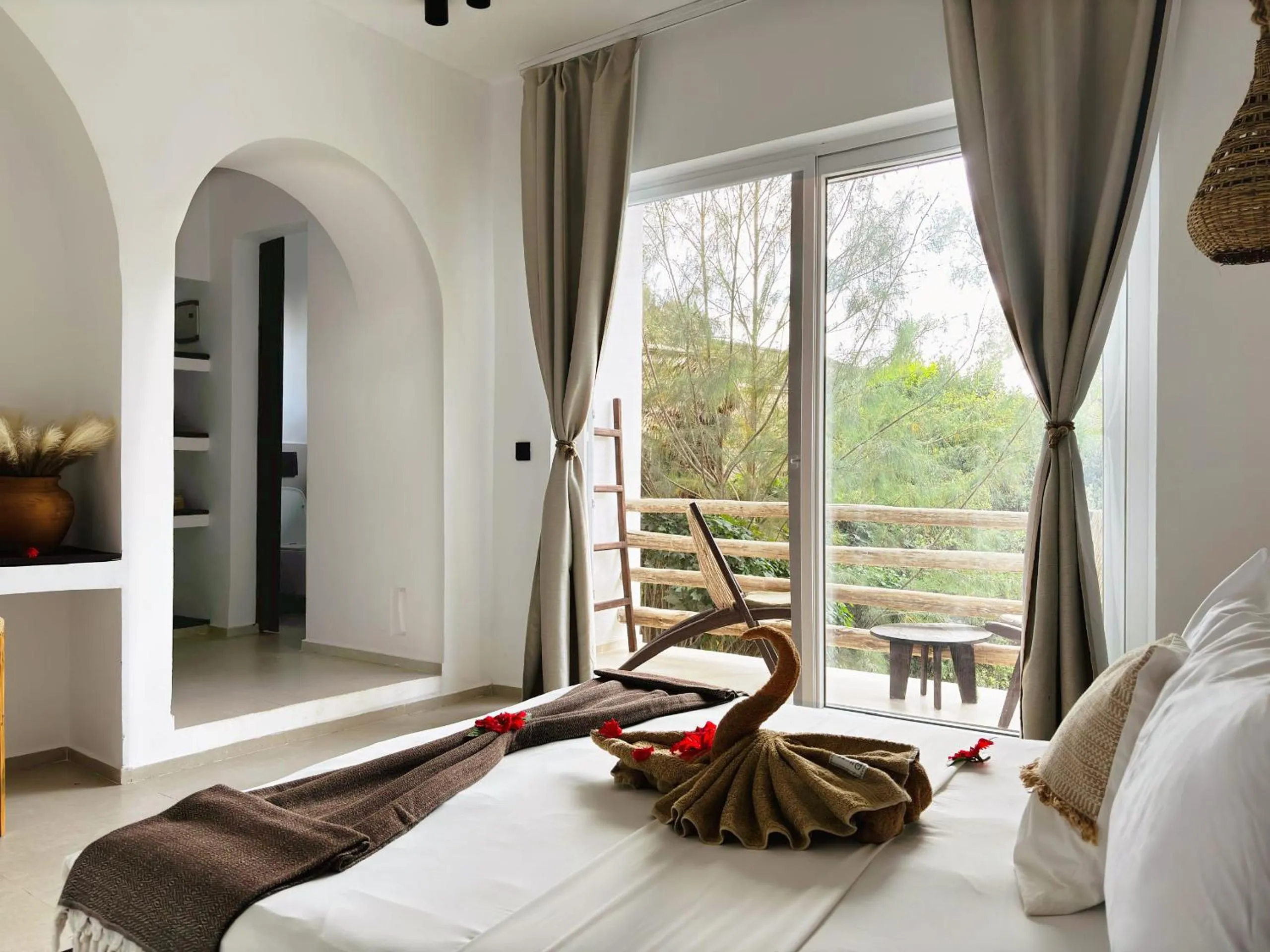 Bed in Kuwa Zanzibar