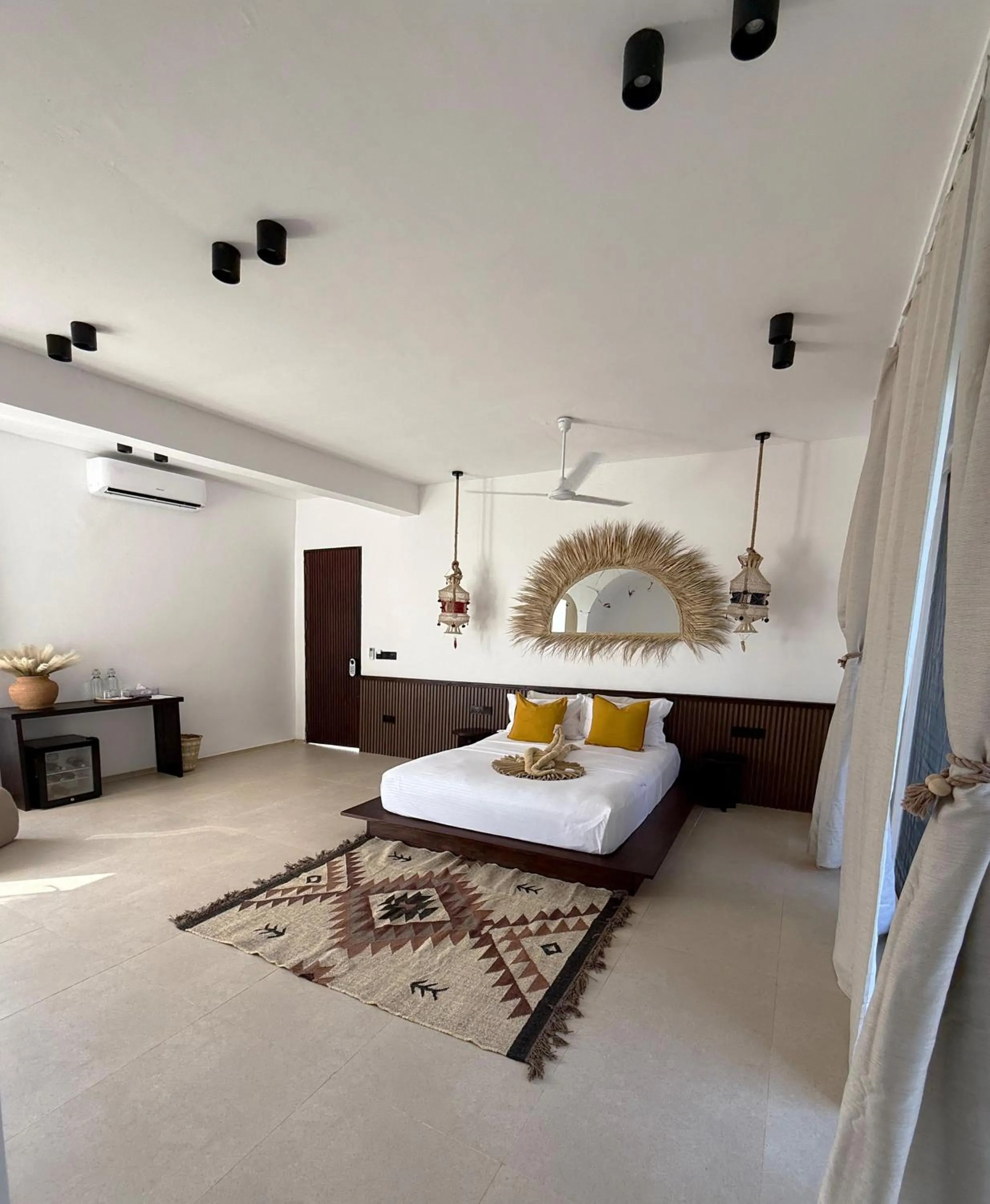 Bed in Kuwa Zanzibar