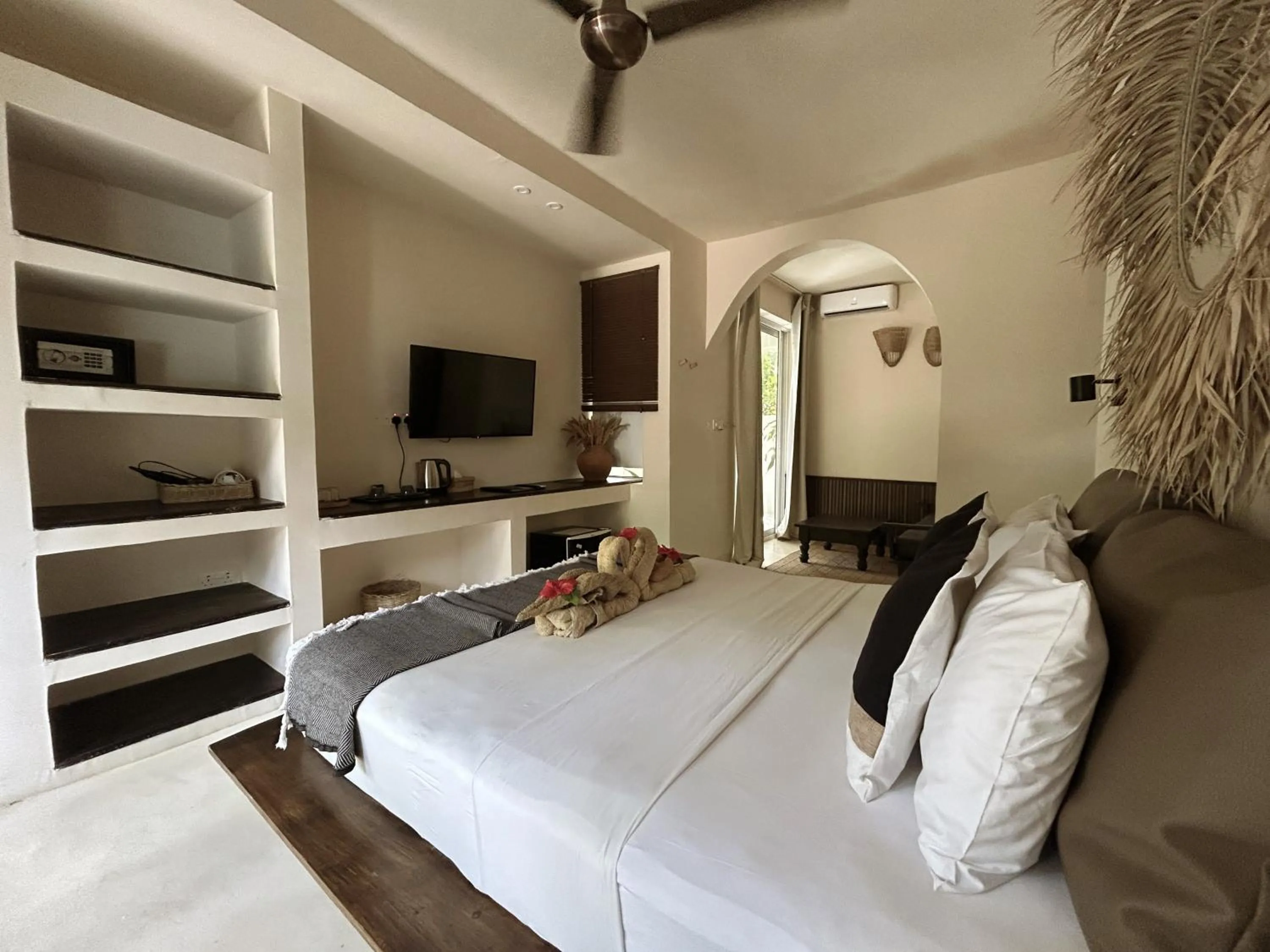 Bed in Kuwa Zanzibar