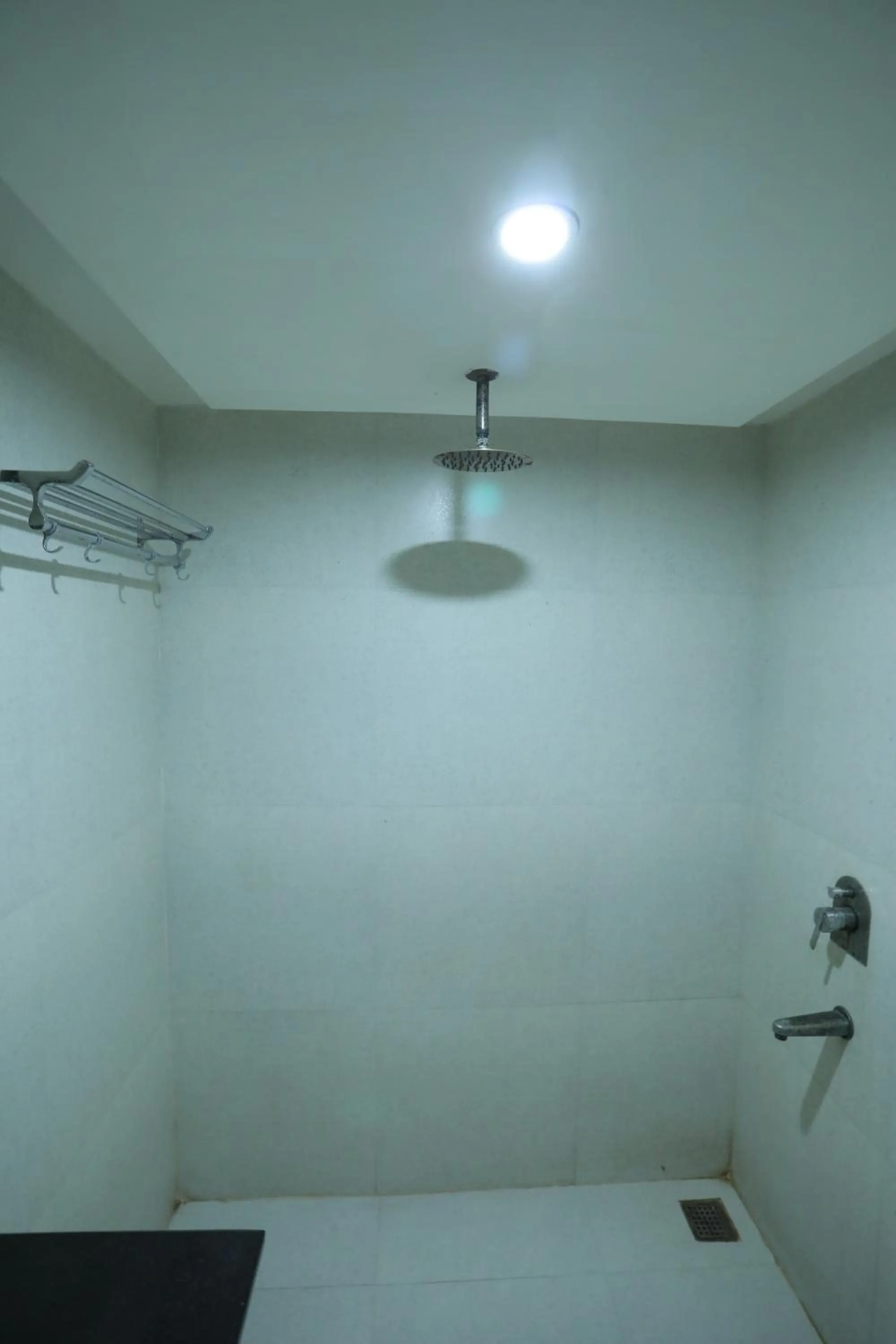 Shower in Hotel Marygold By The Golden Taj Group & Hotels
