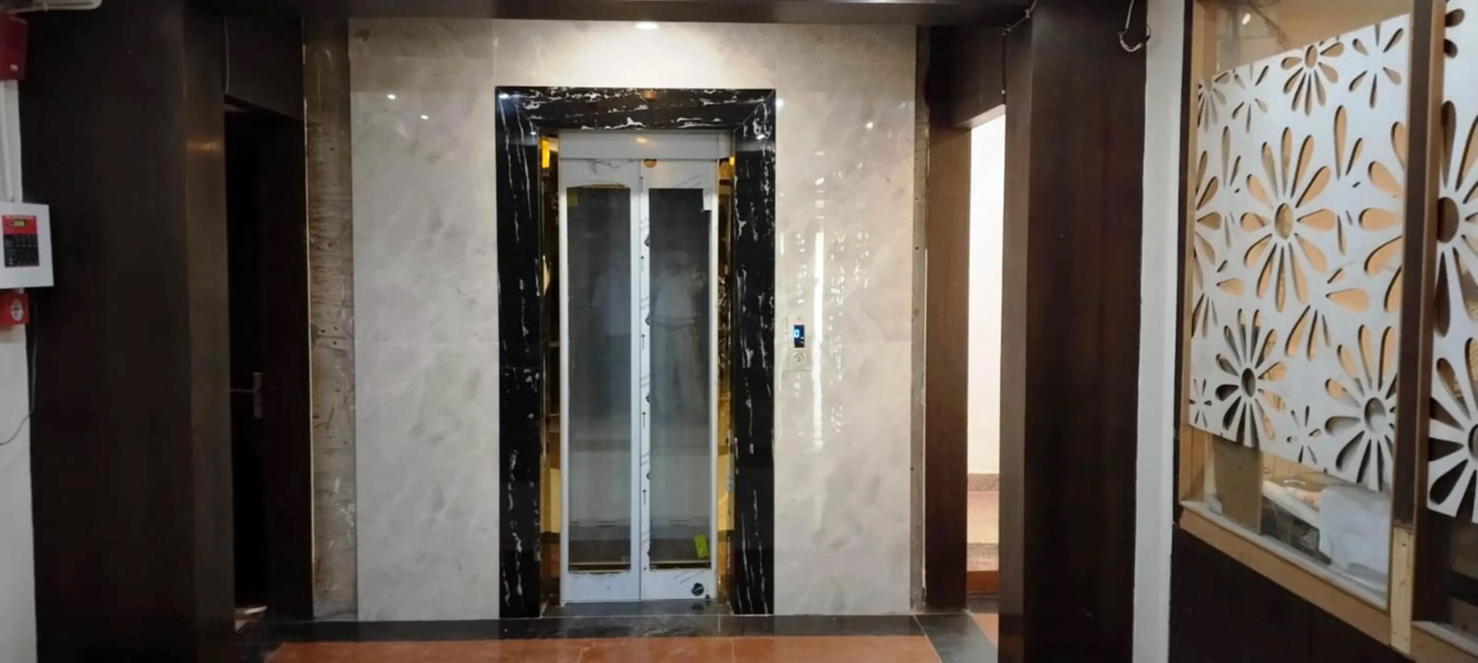 elevator in Hotel Marygold By The Golden Taj Group & Hotels