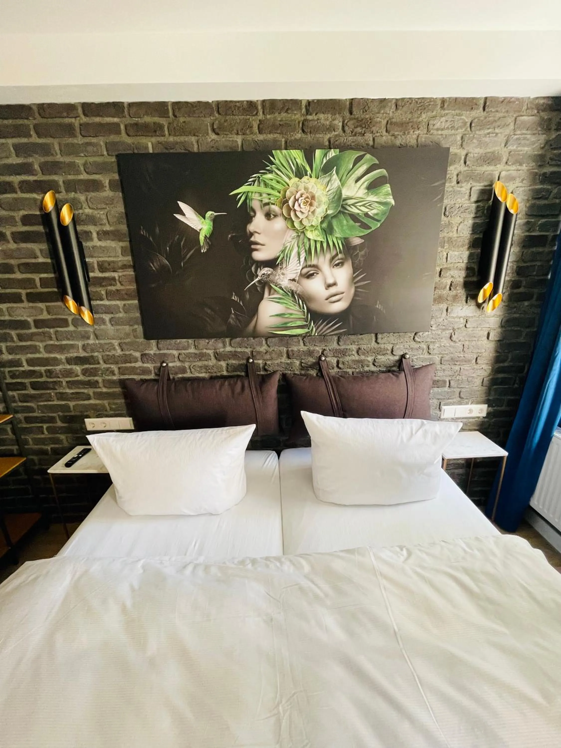 Bed in IQ Hotel Hannover