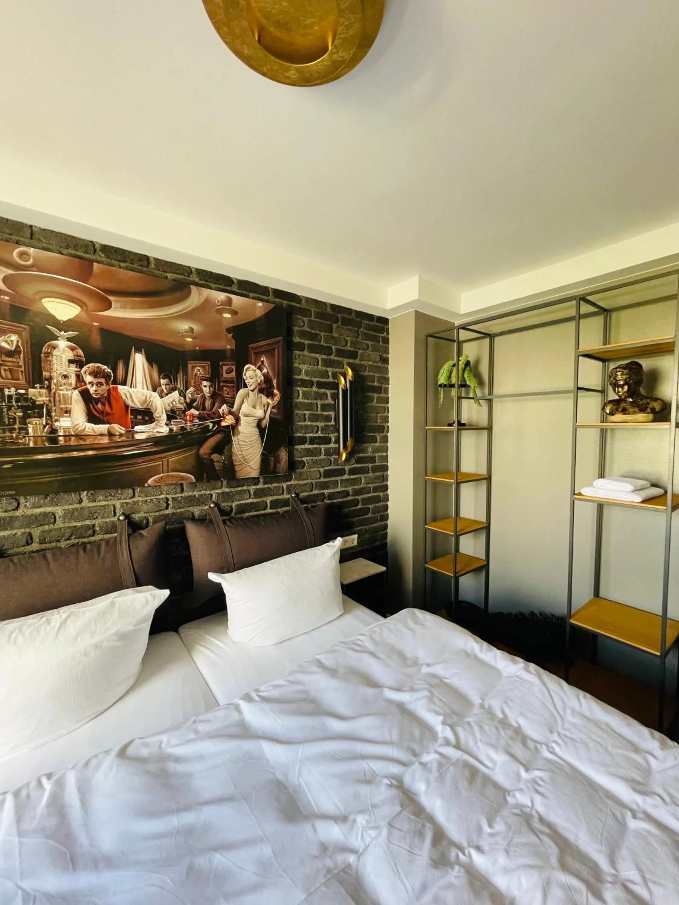 Bed in IQ Hotel Hannover