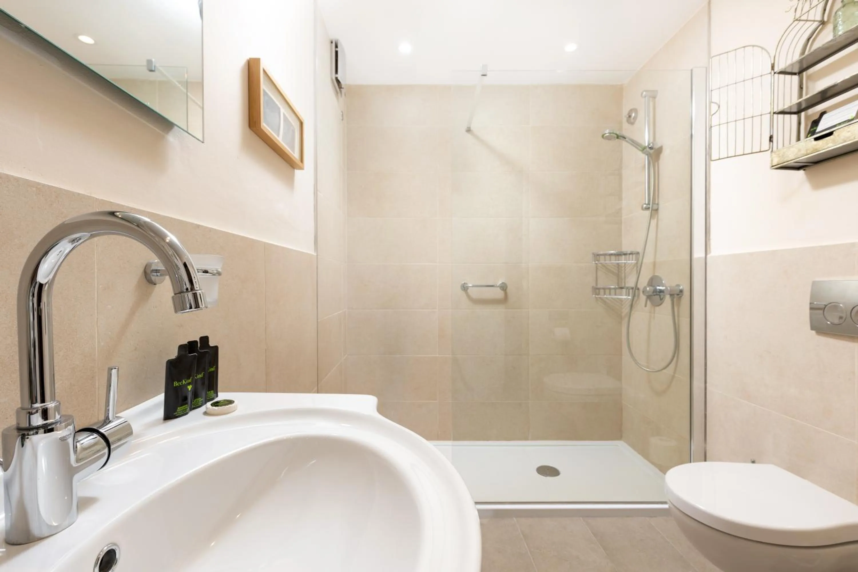 Bathroom in The Merchants House