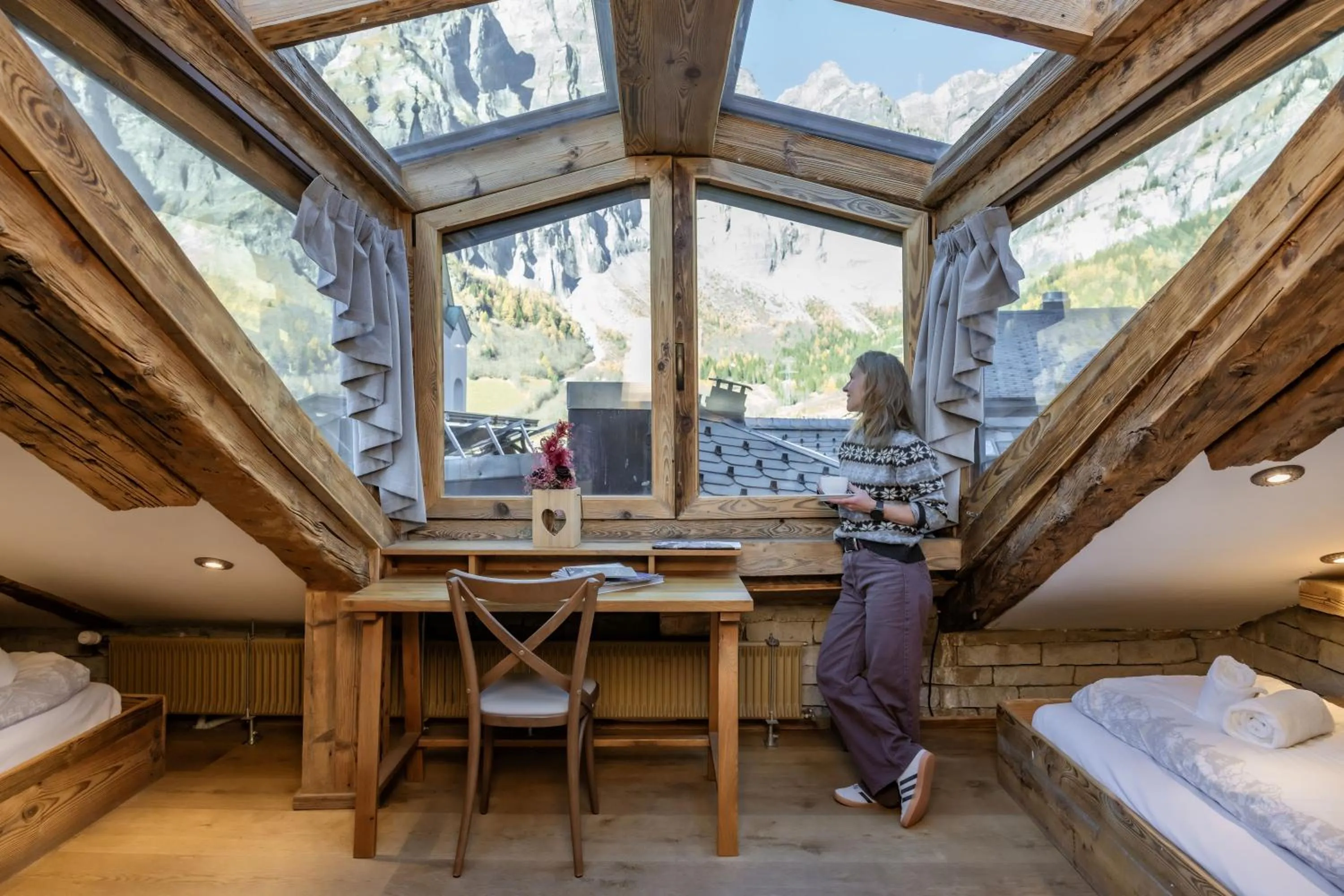 Photo of the whole room in Hotel de la Croix-Fédérale