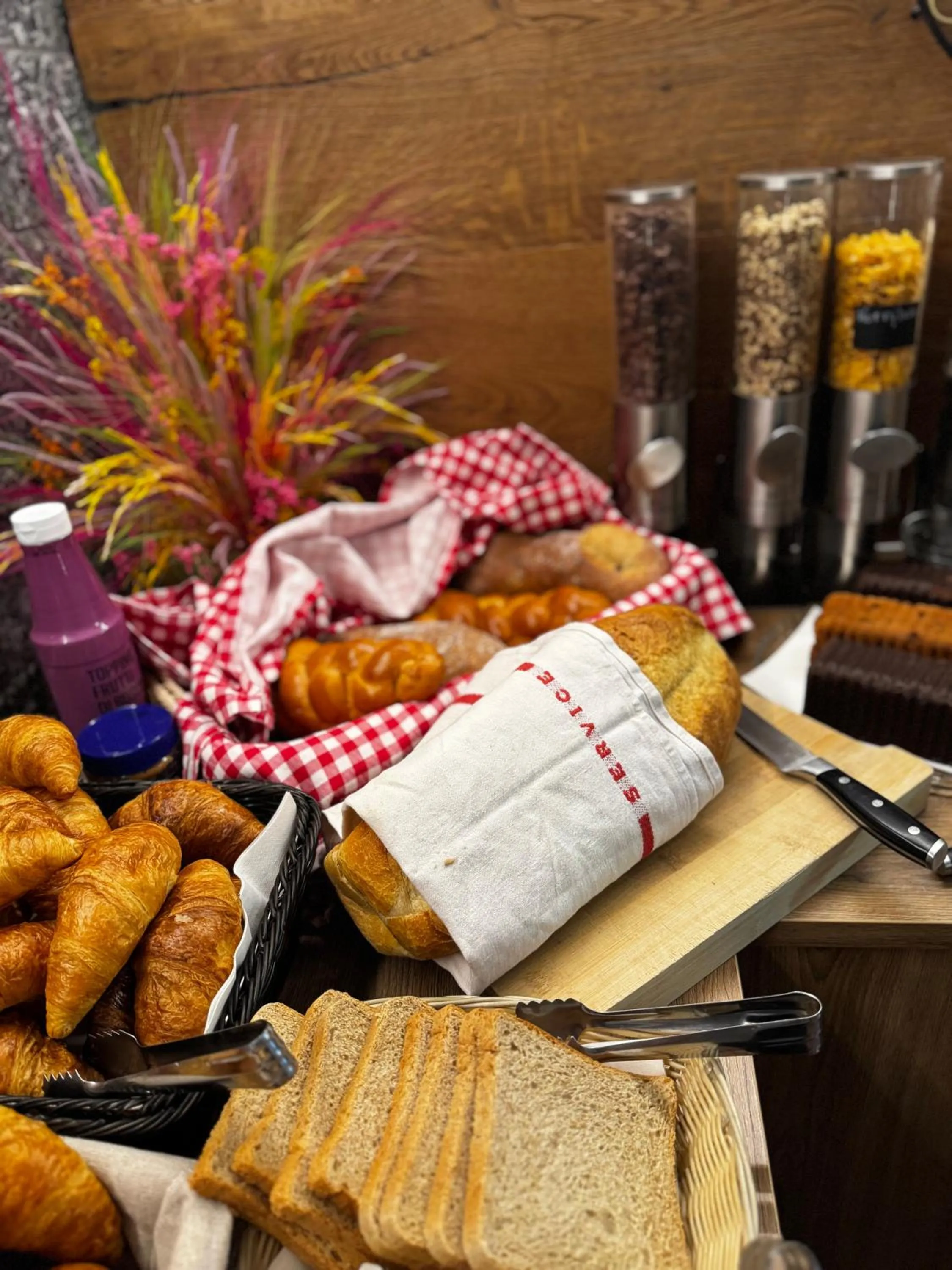 Breakfast in Hotel de la Croix-Fédérale
