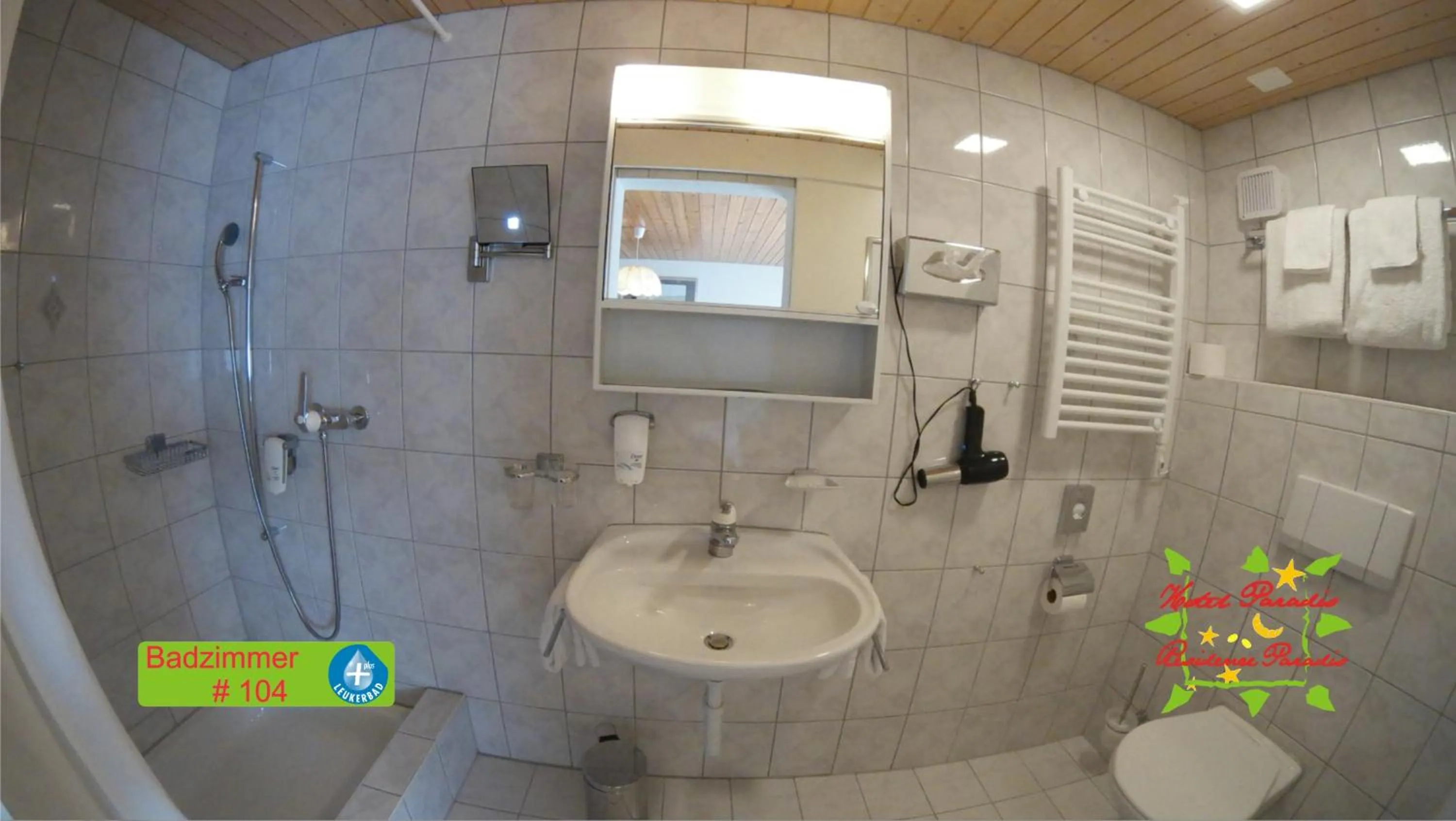 Bathroom in Hotel Paradis-Leukerbad-Therme