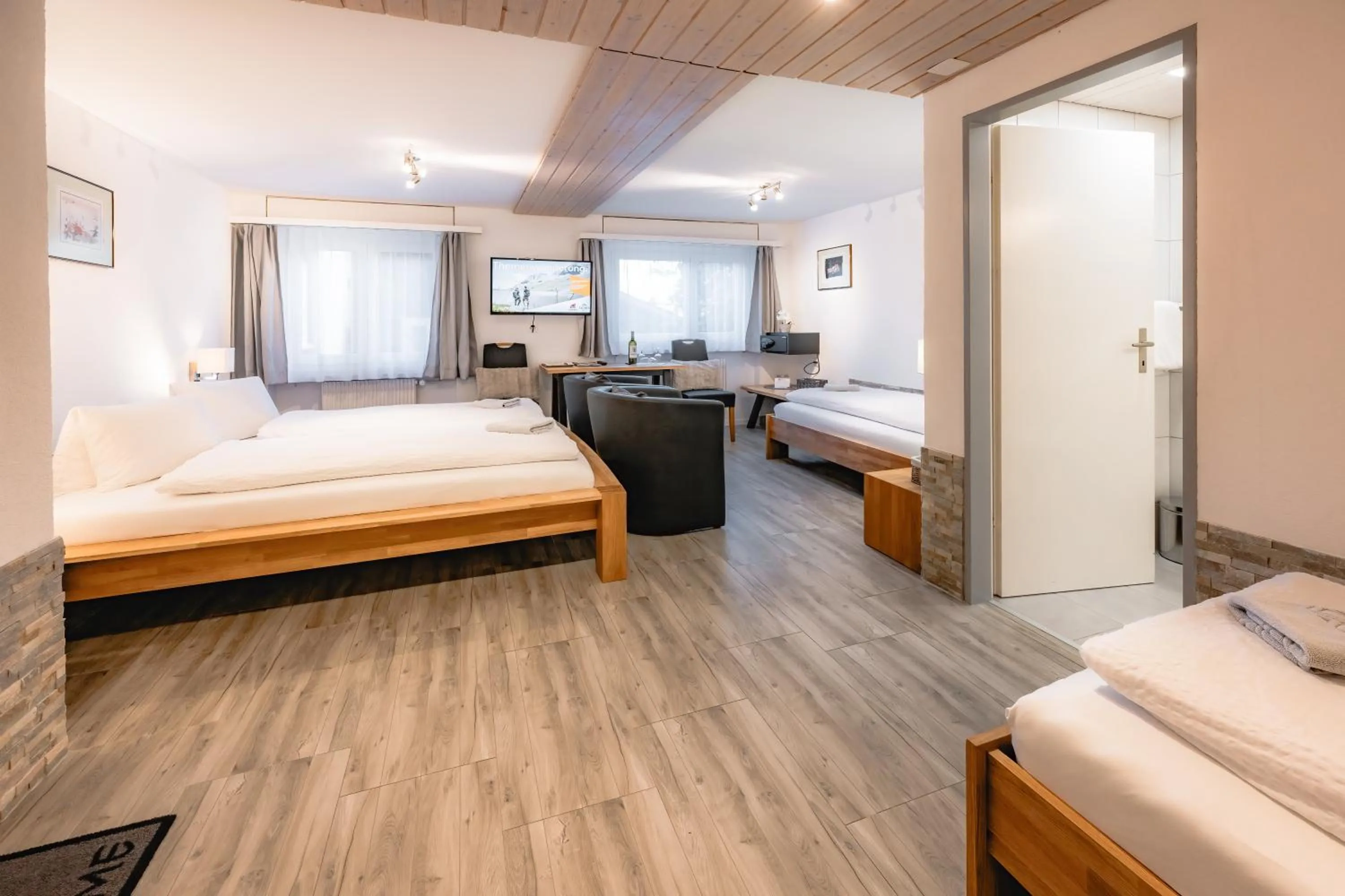 Bed in Hotel Paradis-Leukerbad-Therme