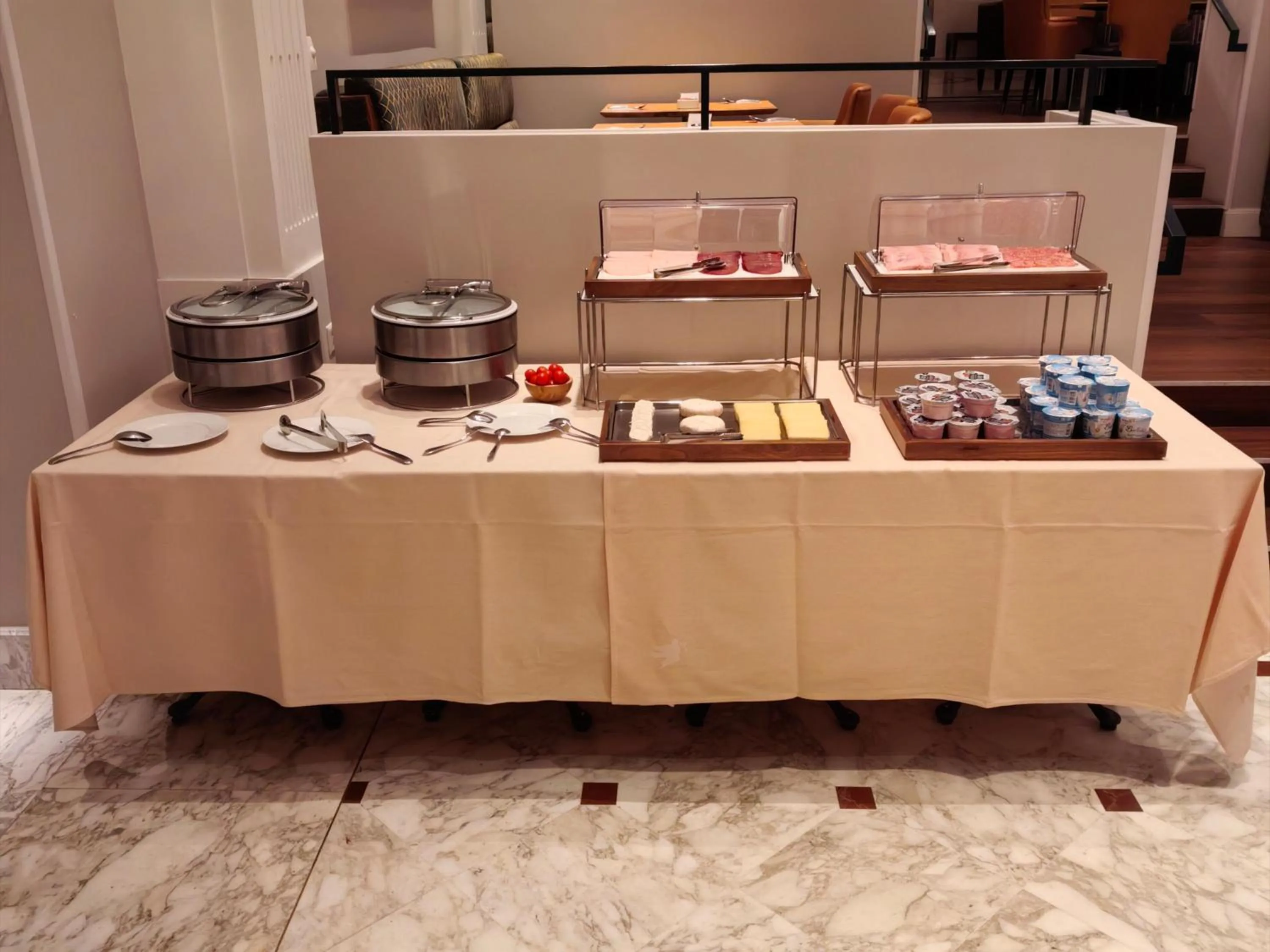 Breakfast in Hôtel de la Paix Lausanne