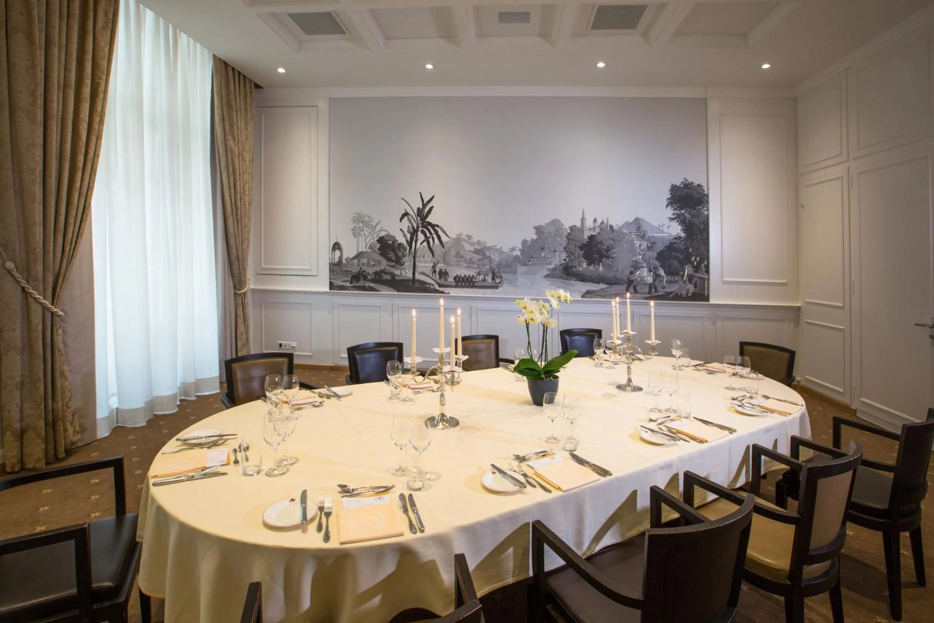 Restaurant/places to eat in Hôtel de la Paix Lausanne