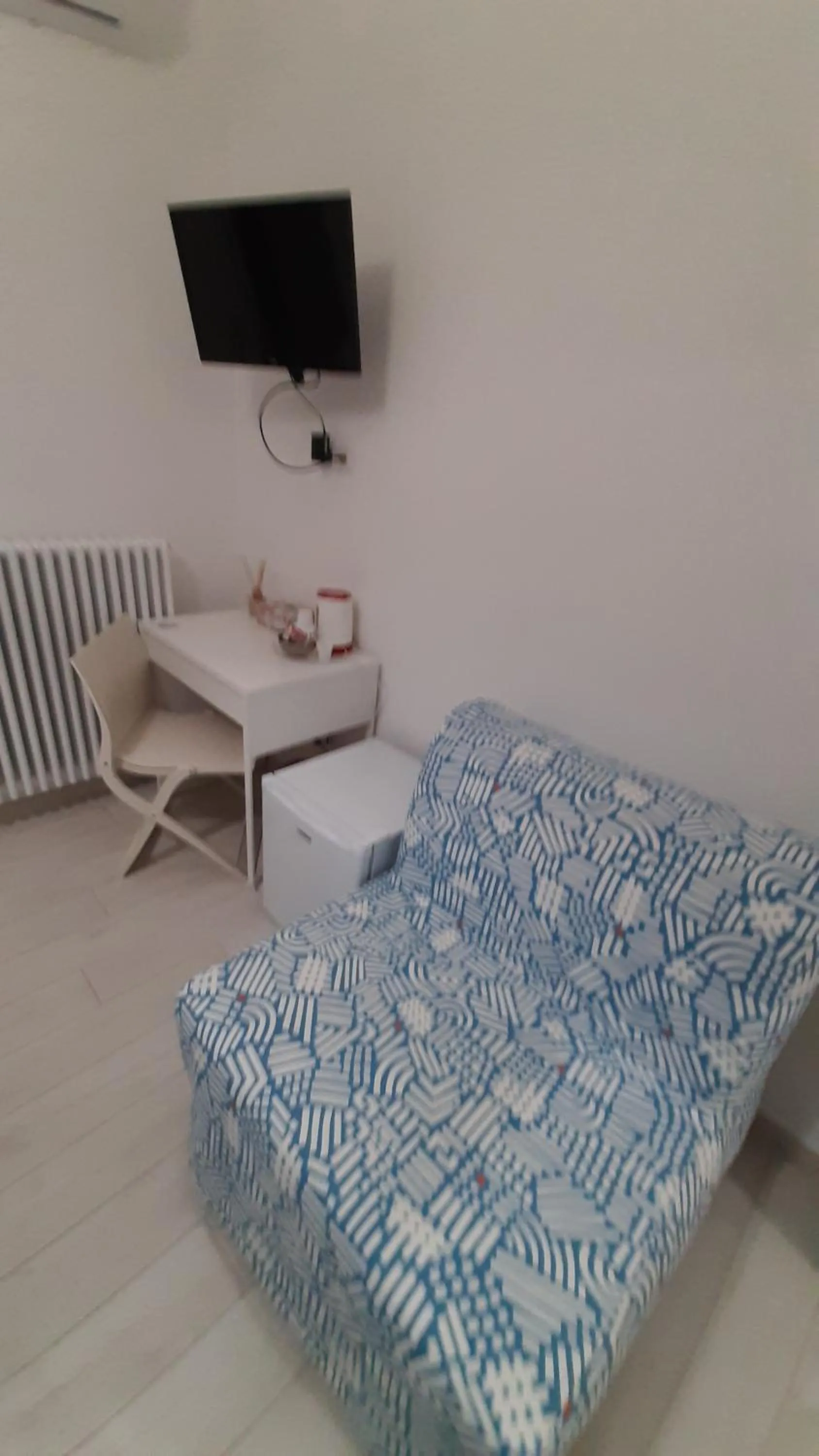 TV and multimedia, Bed in B&b Casa Vita Marconia