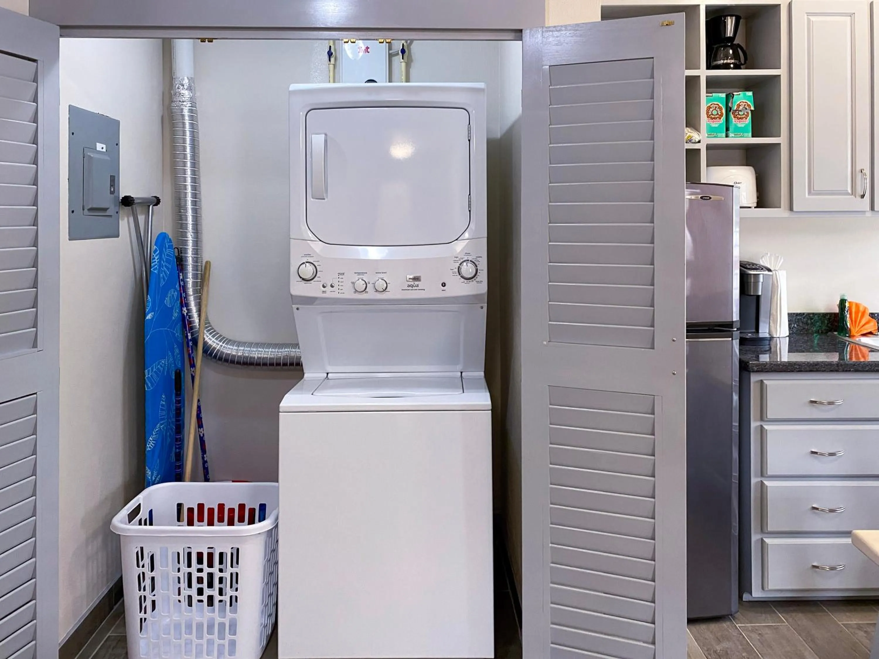 dishwasher in San Pablo Villas
