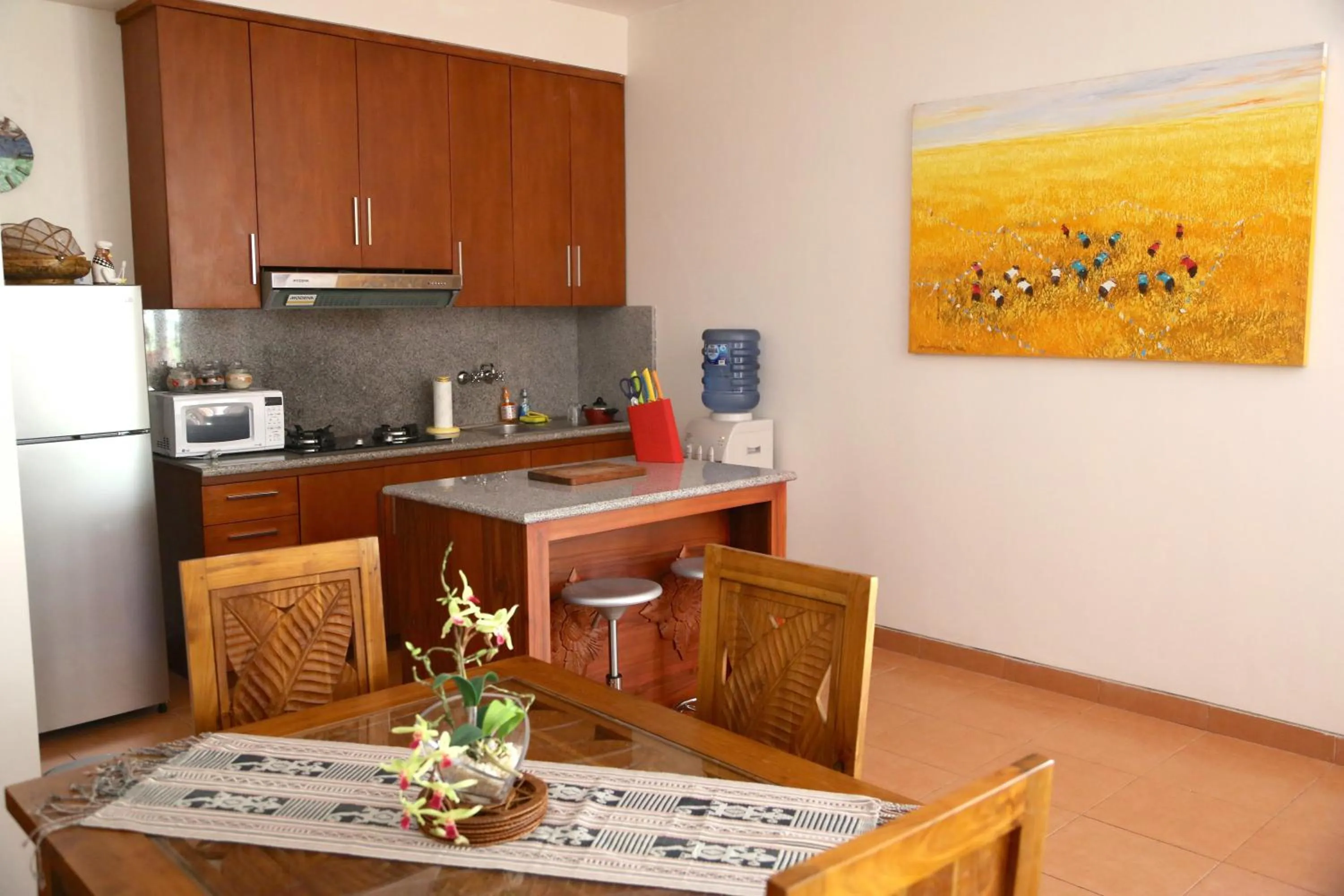 Kitchen or kitchenette in Villa Chinta 1