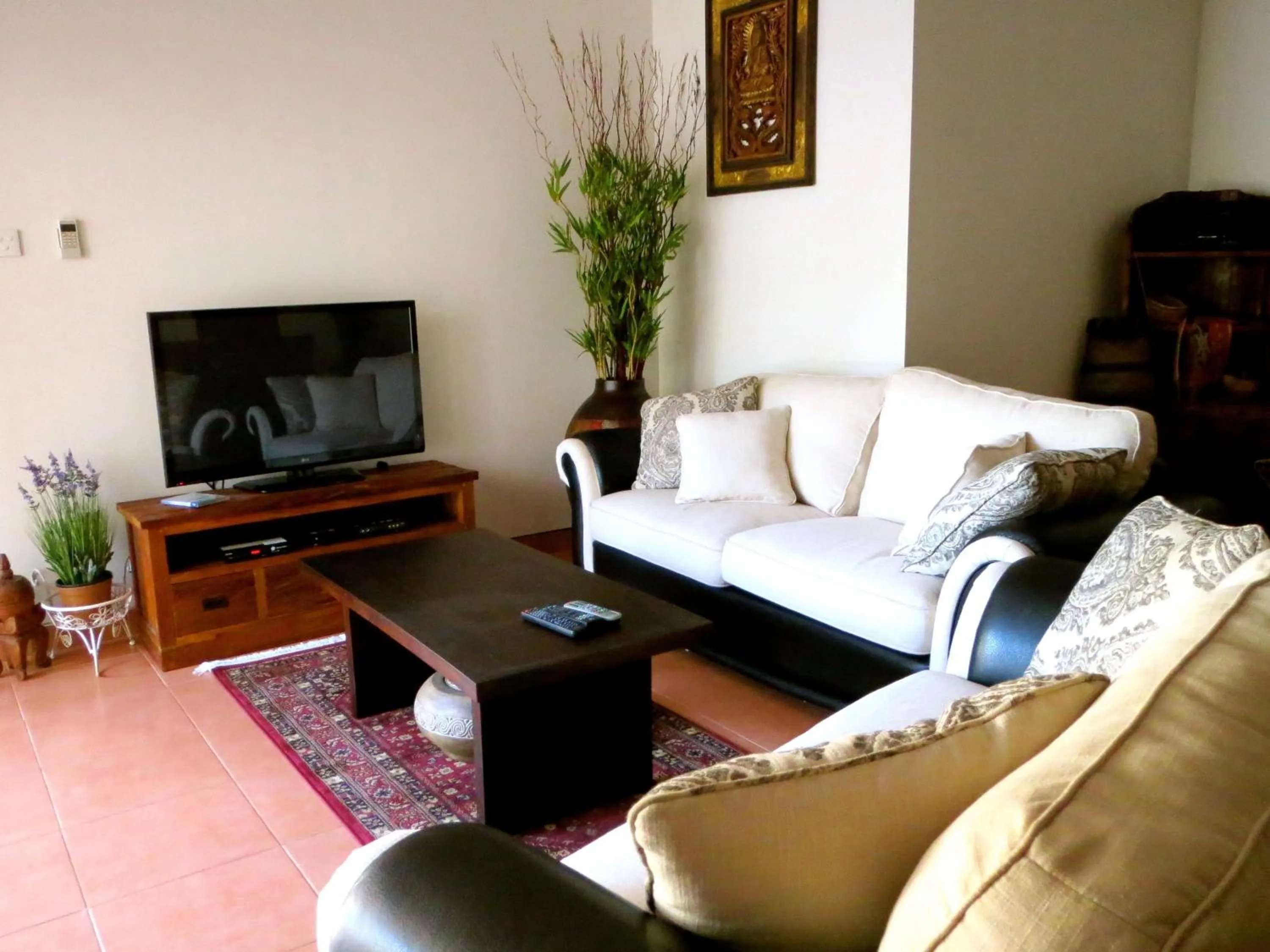 Day in Villa Chinta 1