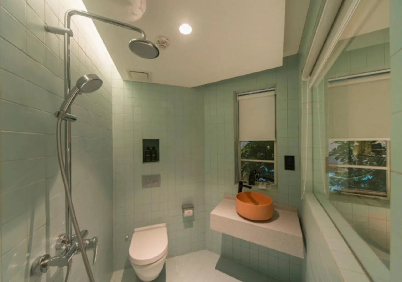 Guests in The Great Madras by Hotel Calmo