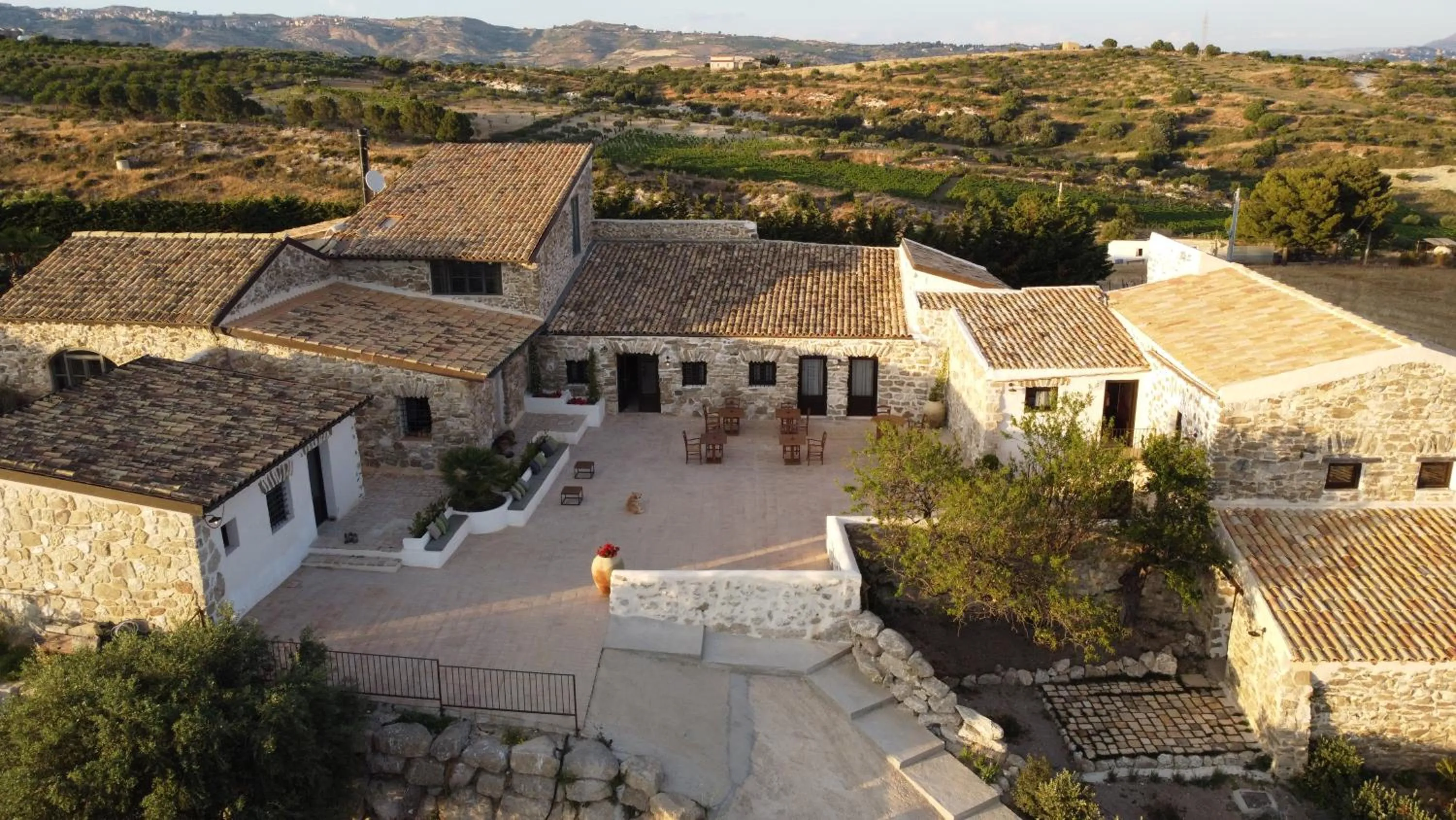 Bird's eye view in Borgo delle Pietre