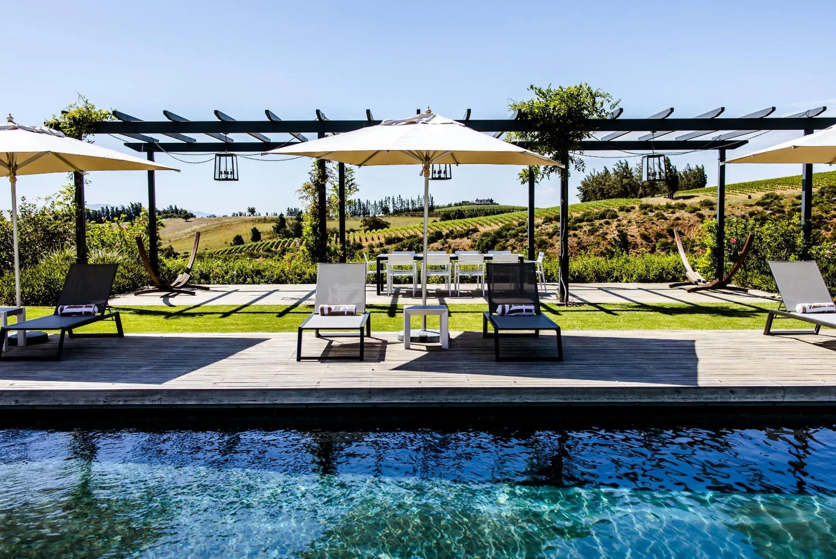 Patio in Brookdale Estate - Manor House