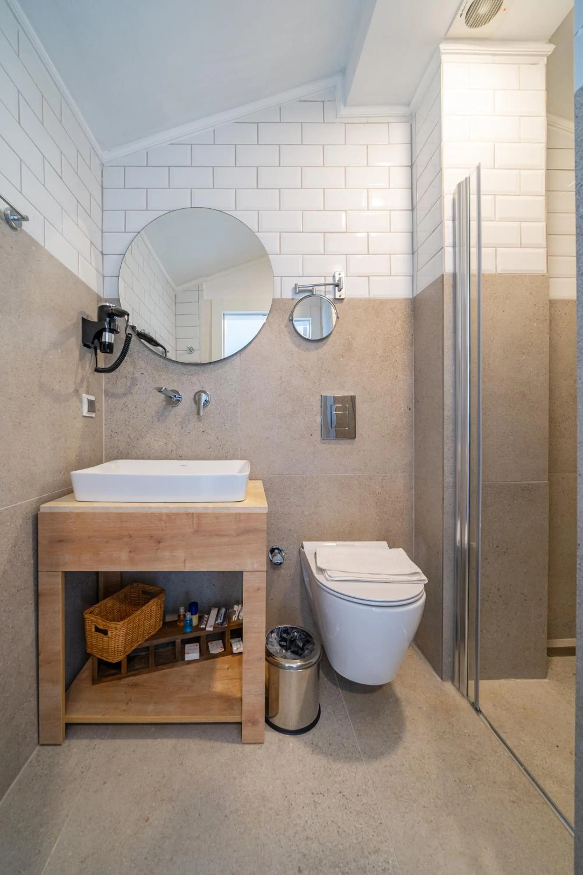 Toilet in Melisa Boutique Hotel & Spa