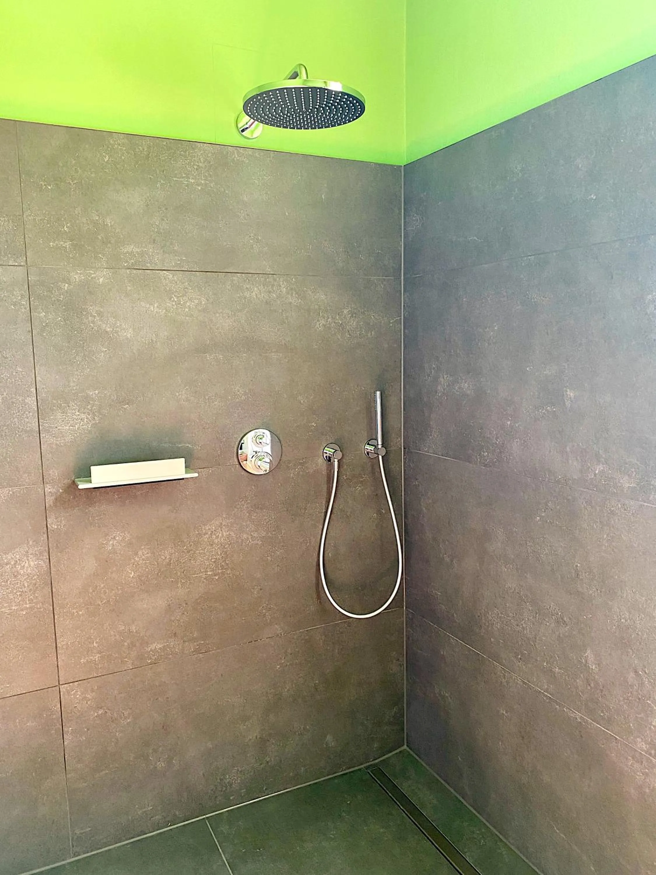 Shower in Höger's Hotel & Restaurant