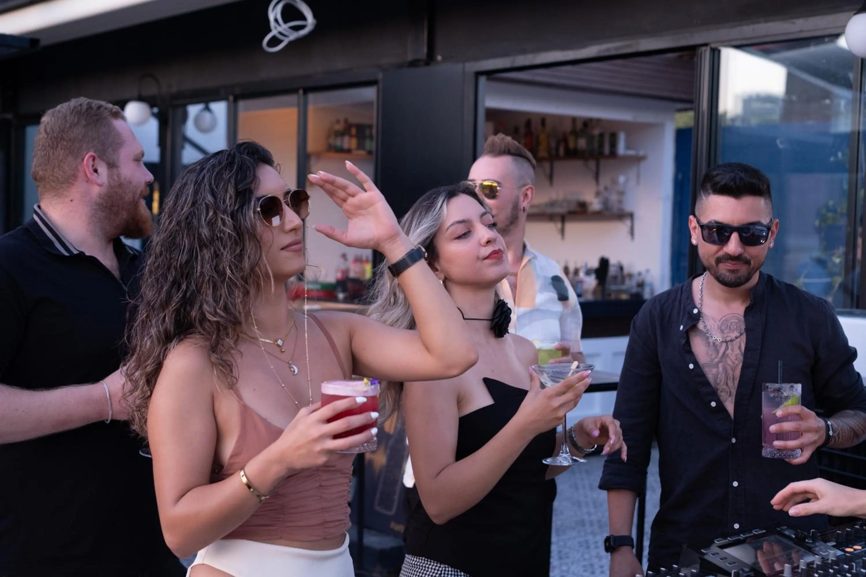 Nightclub / DJ in Solo Boutique Hotel