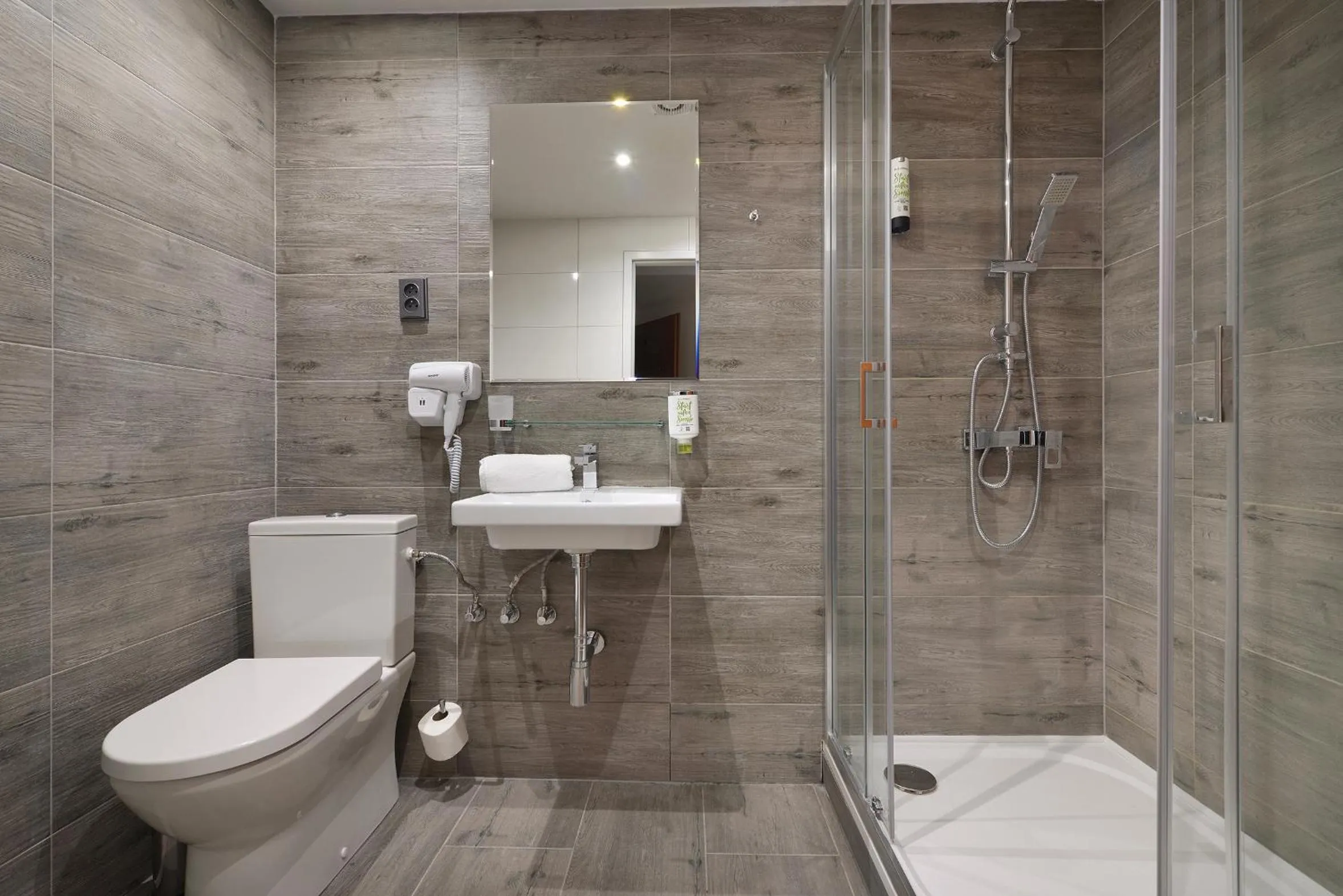 Bathroom in Prague Season Hotel